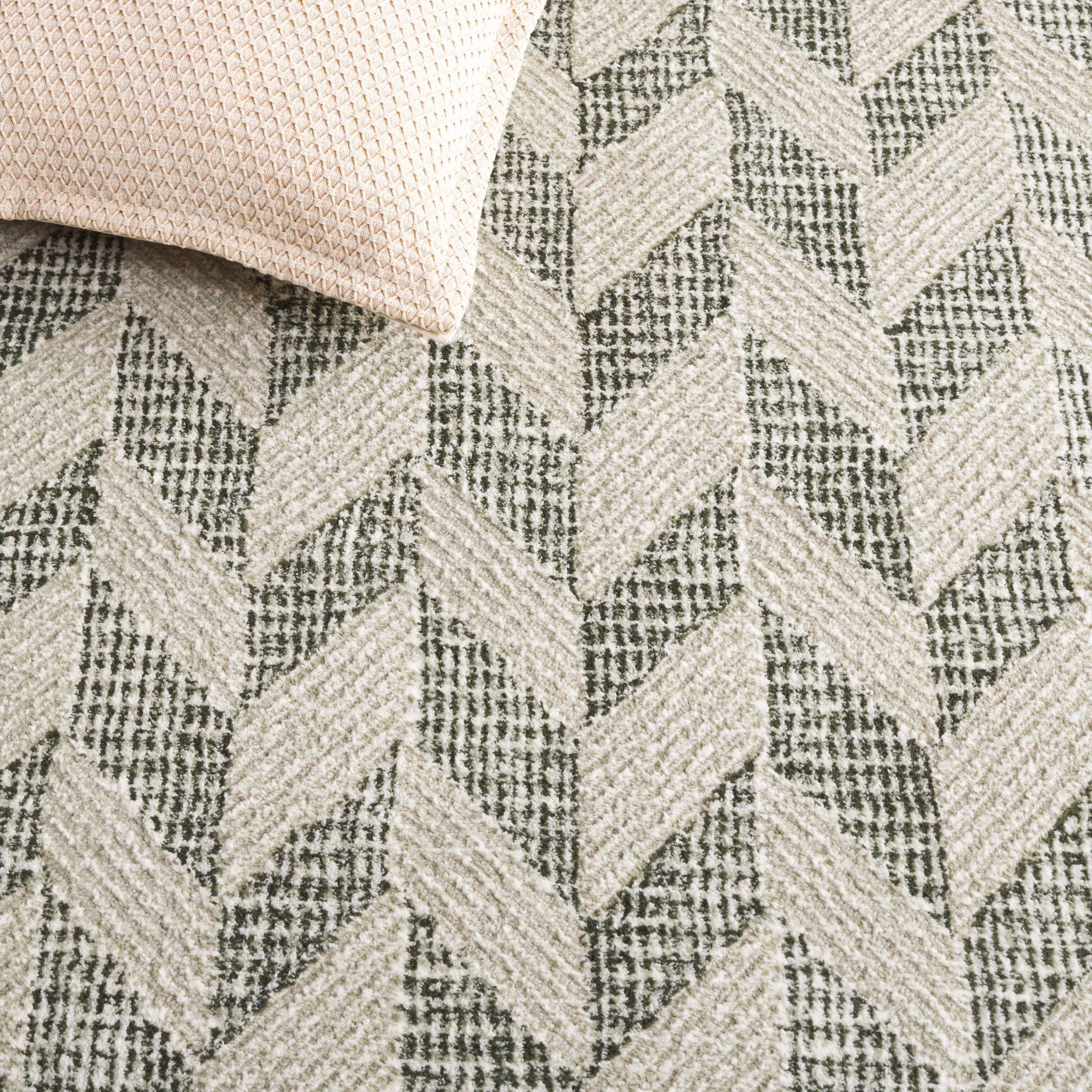 Safavieh Revive 4' x 6' Area Rug, Sage/Ivory, large