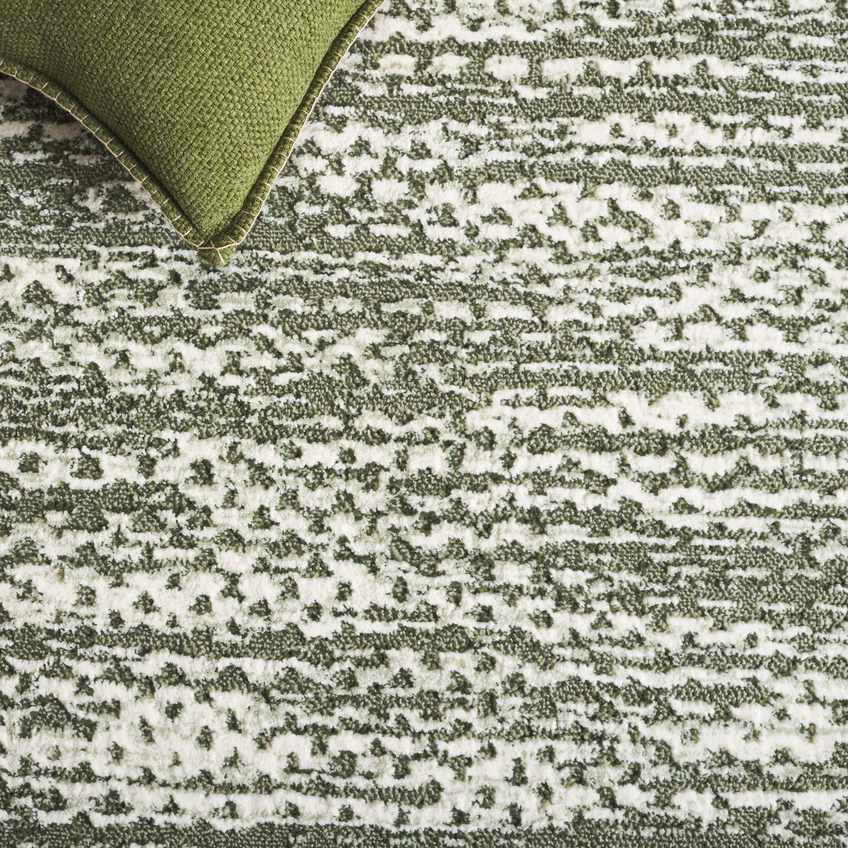 Safavieh Revive 4' x 6' Area Rug, Sage/Ivory, large