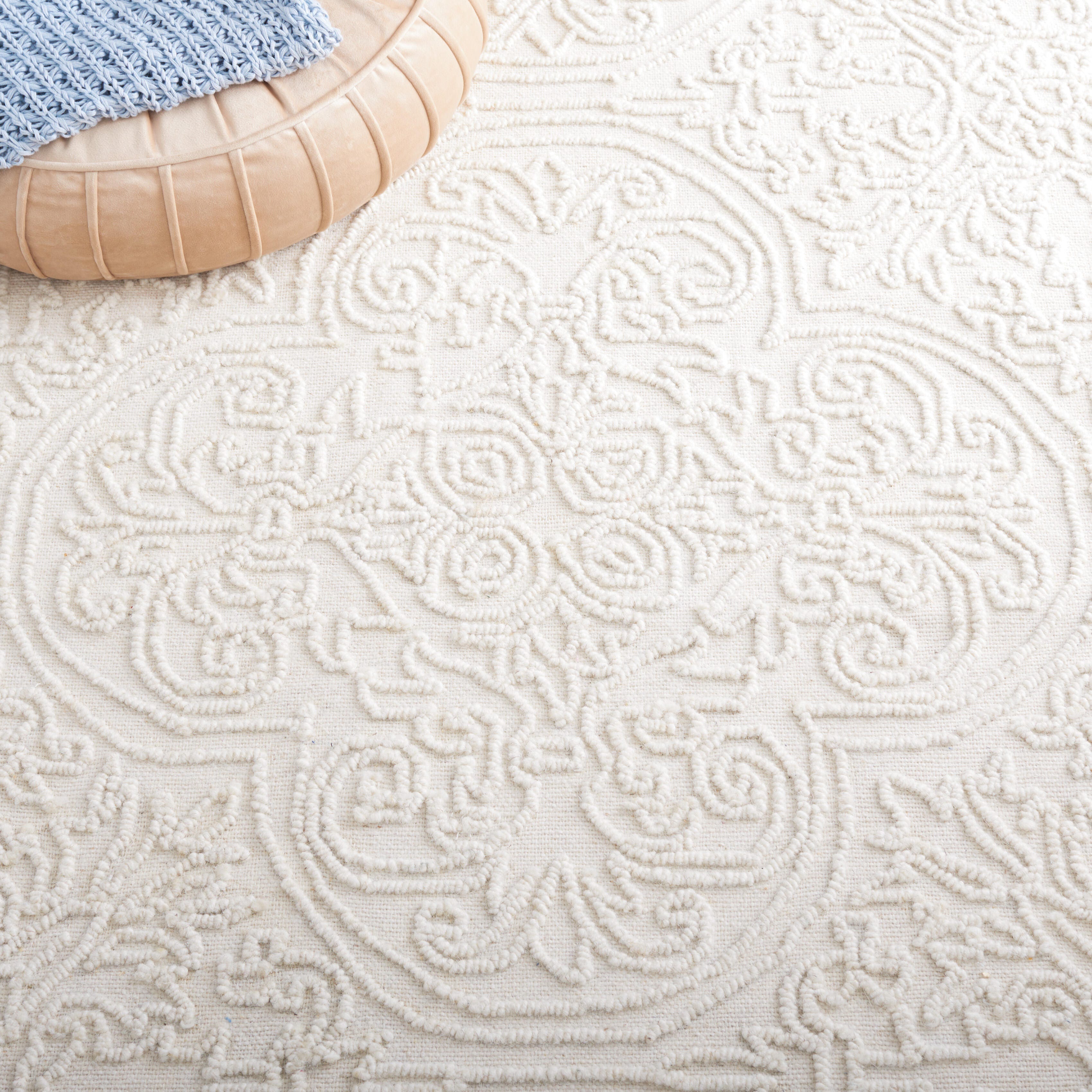 Safavieh Martha Stewart Collection Andreea 3' x 5' Area Rug, Ivory, large