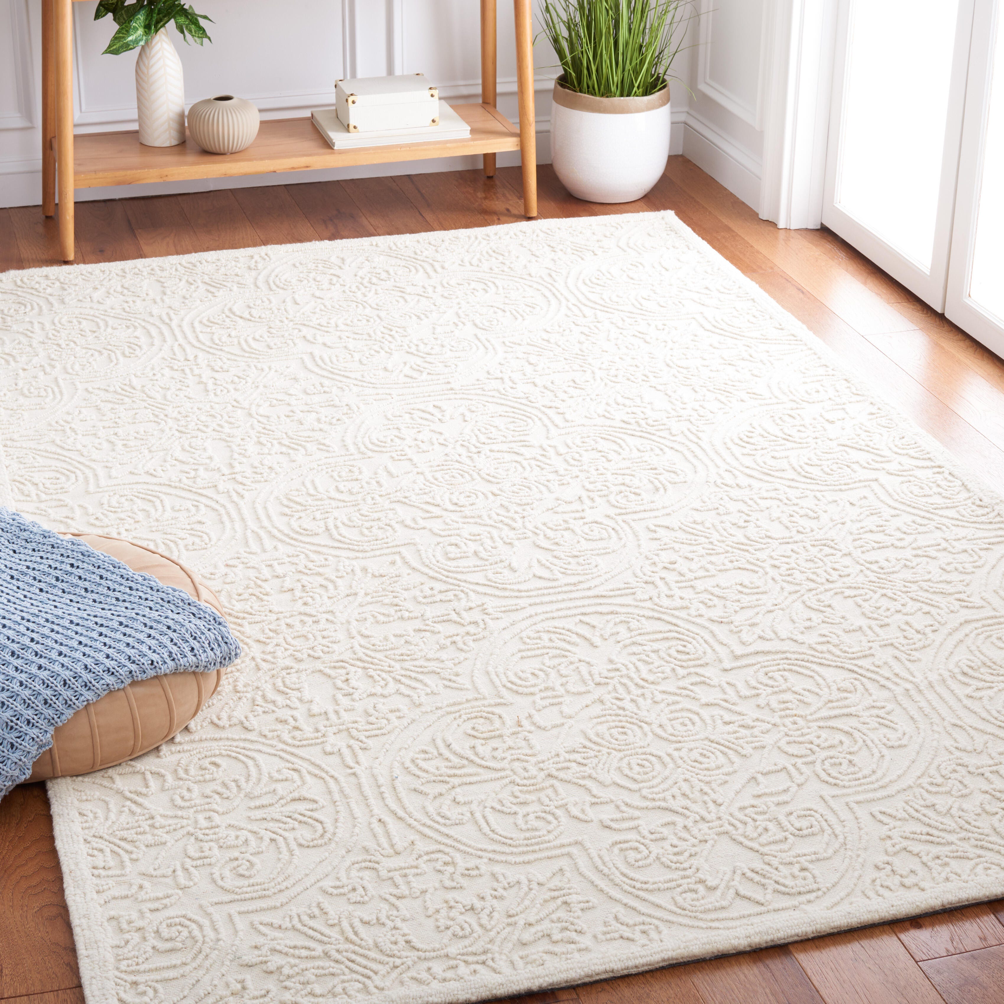 Safavieh Martha Stewart Collection Andreea 8' x 10' Area Rug, Ivory