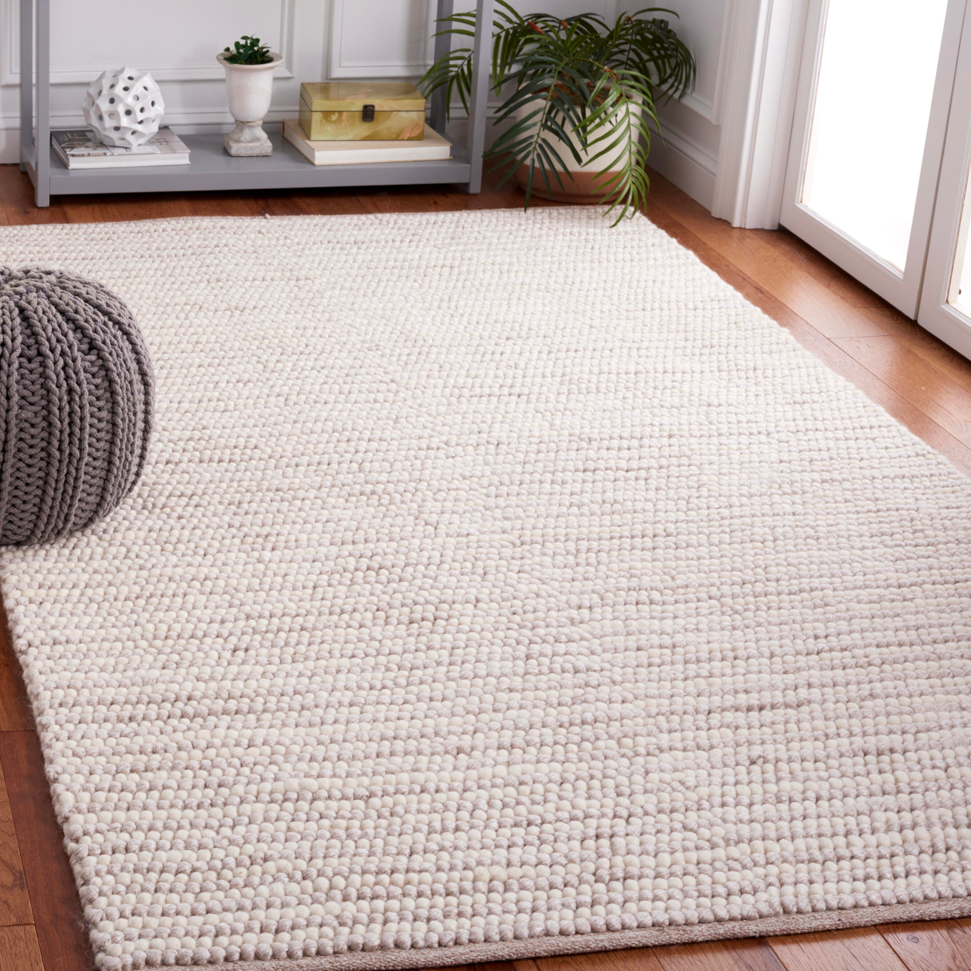 Safavieh Martha Stewart Collection Billie 4' x 6' Area Rug, Ivory/Beige, rollover