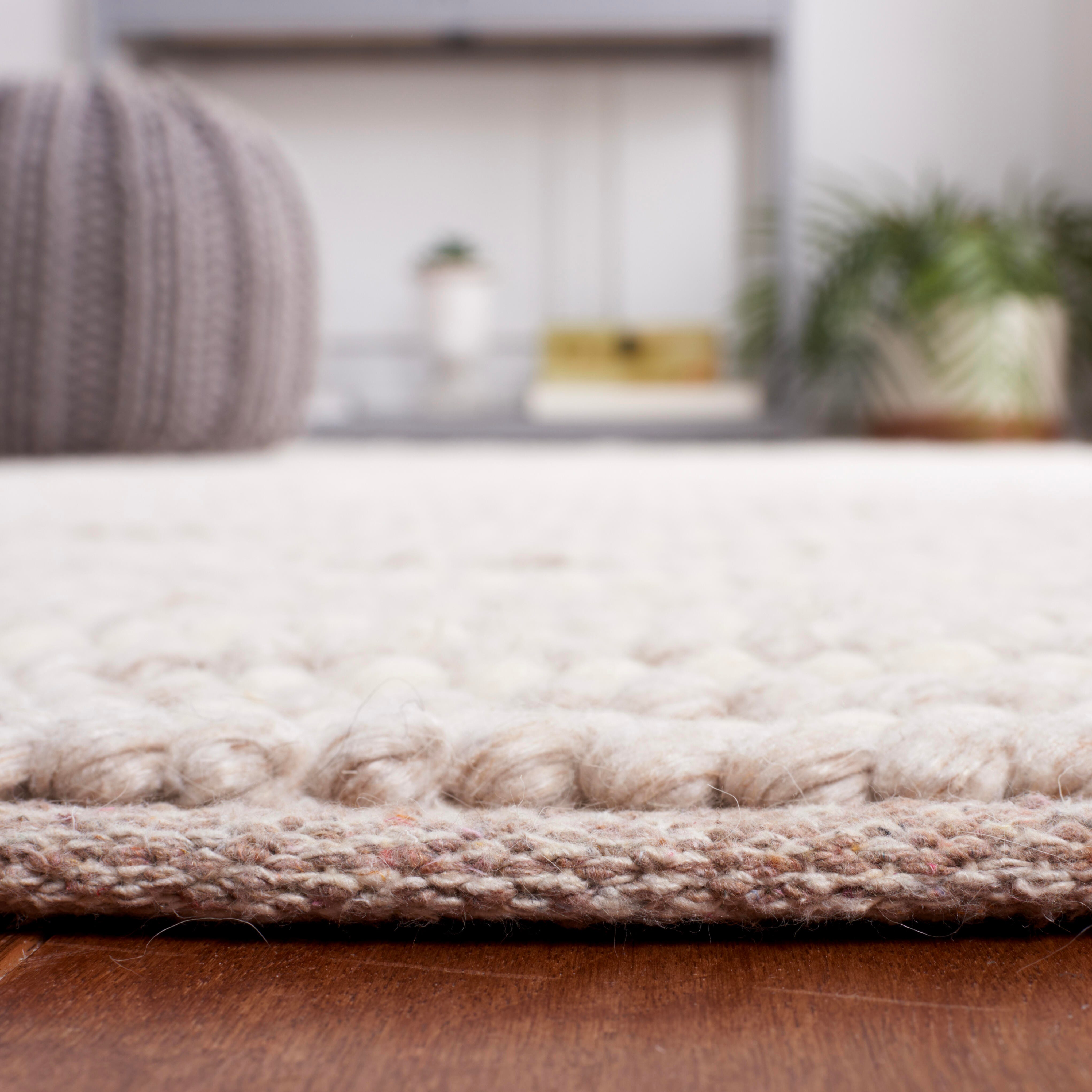 Safavieh Martha Stewart Collection Billie 4' x 6' Area Rug, Ivory/Beige, large