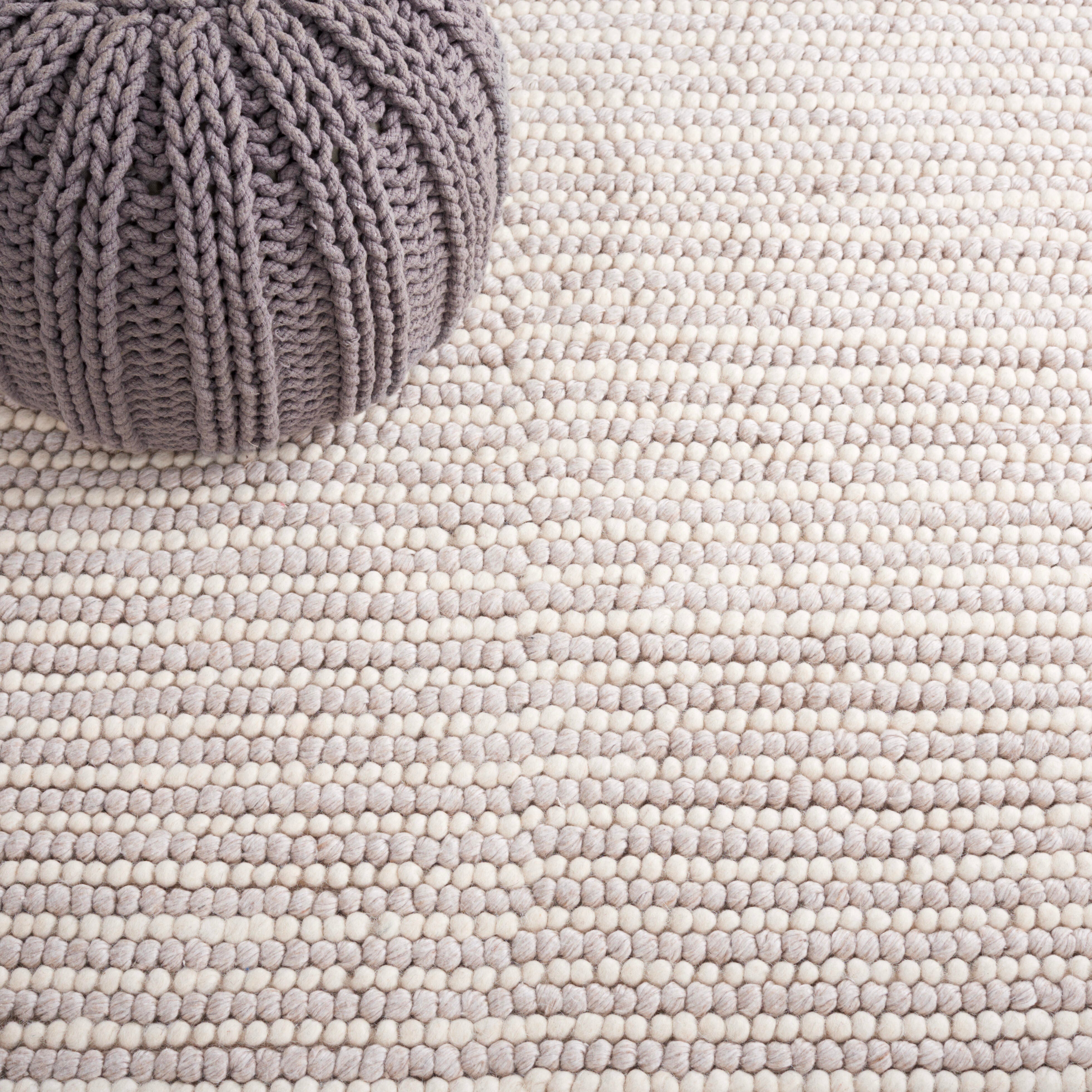 Safavieh Martha Stewart Collection Billie 4' x 6' Area Rug, Ivory/Beige, large