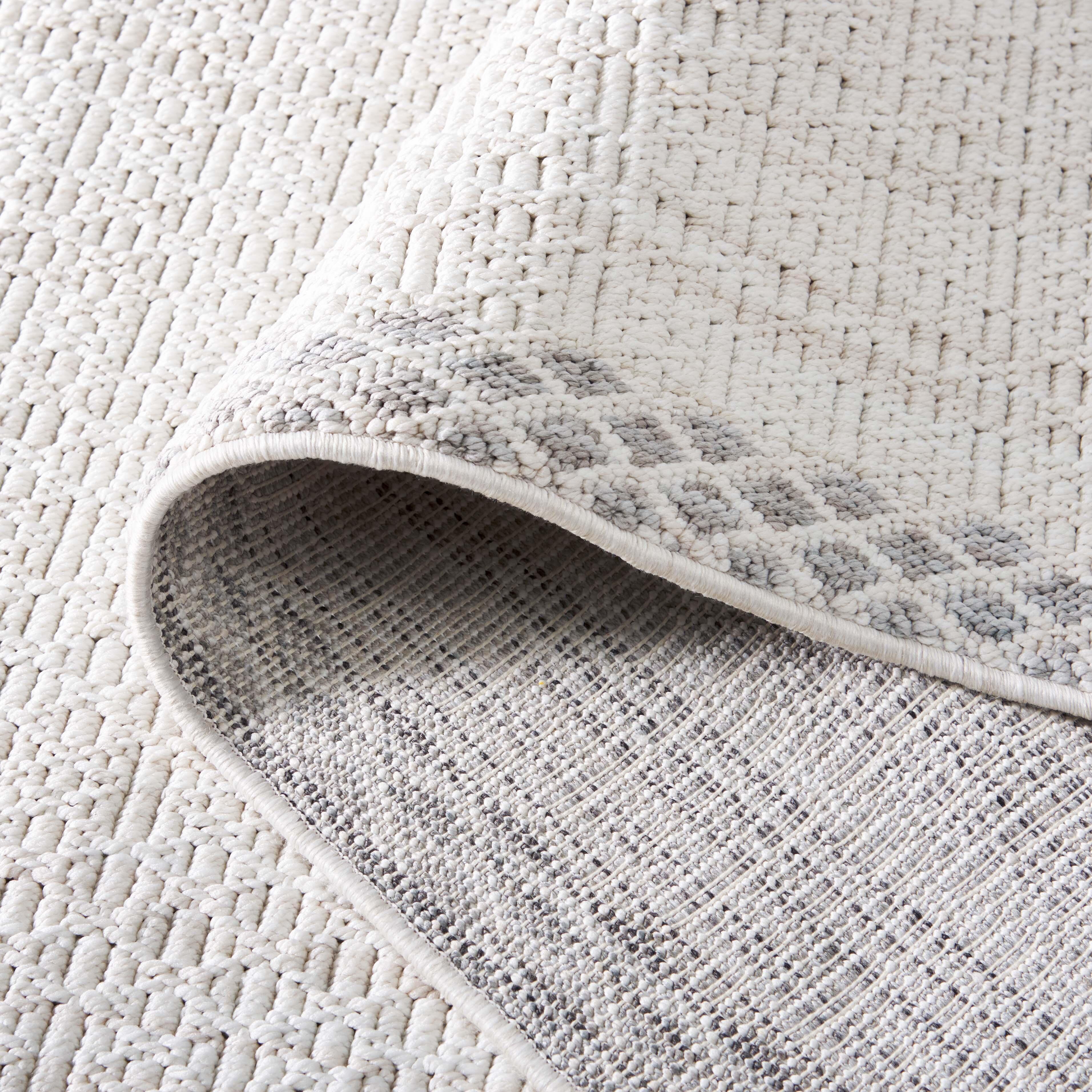 Safavieh Martha Stewart Collection Claudie 5'3" x 7'6" Area Rug, Ivory/Gray, large