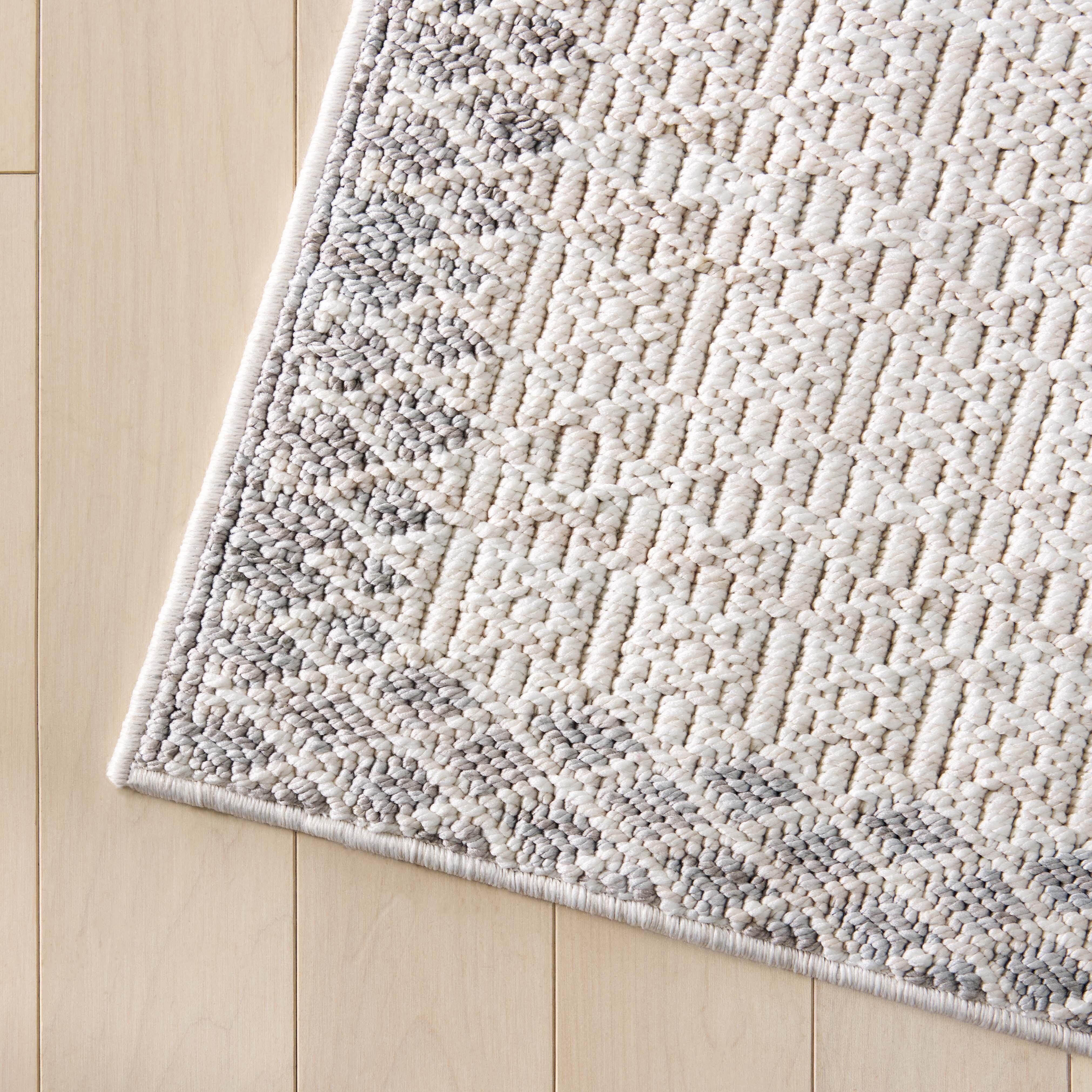Safavieh Martha Stewart Collection Claudie 6'7" x 6'7" Square Rug, Ivory/Gray, large