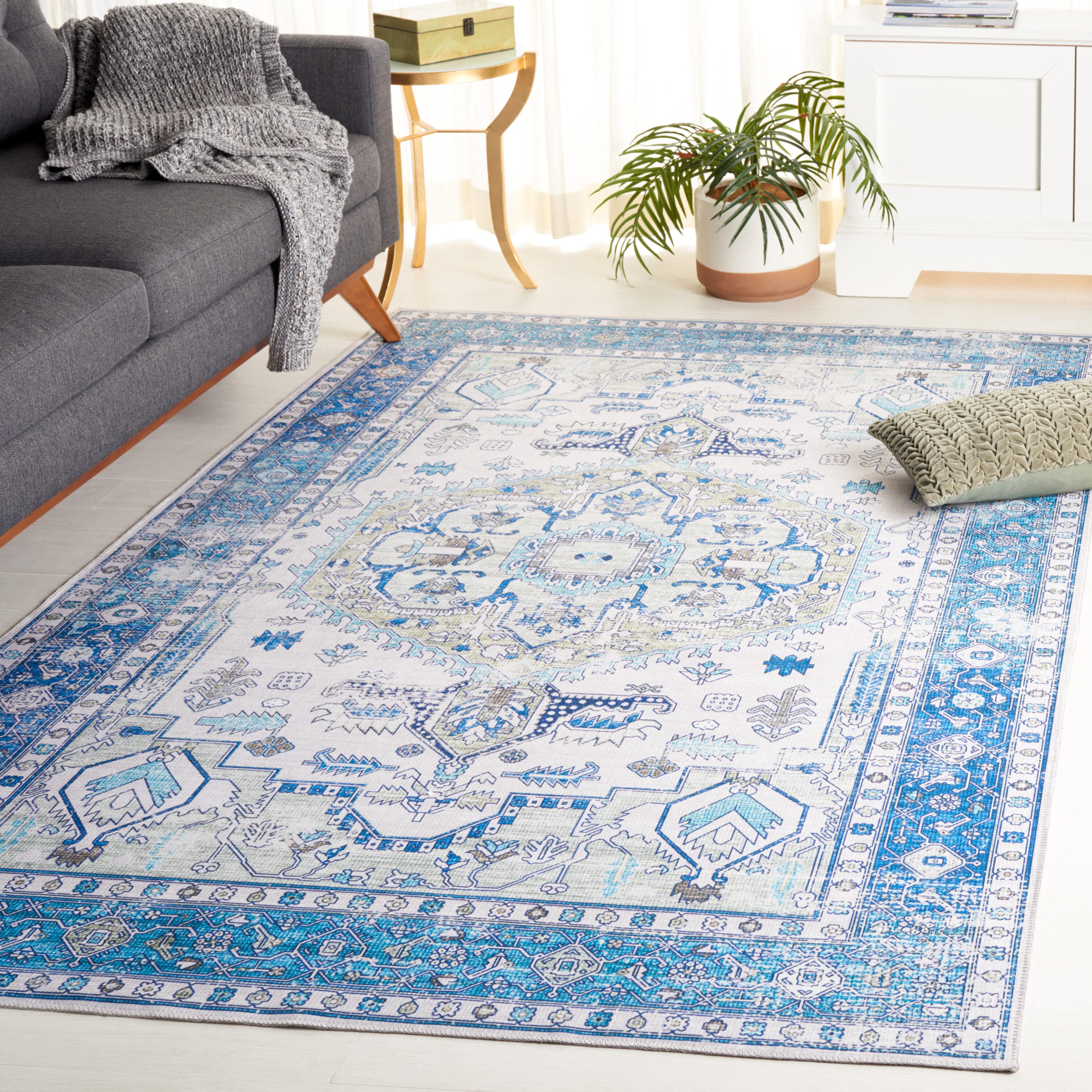 Safavieh Arizona 8' x 10' Area Rug, Beige/Blue, rollover