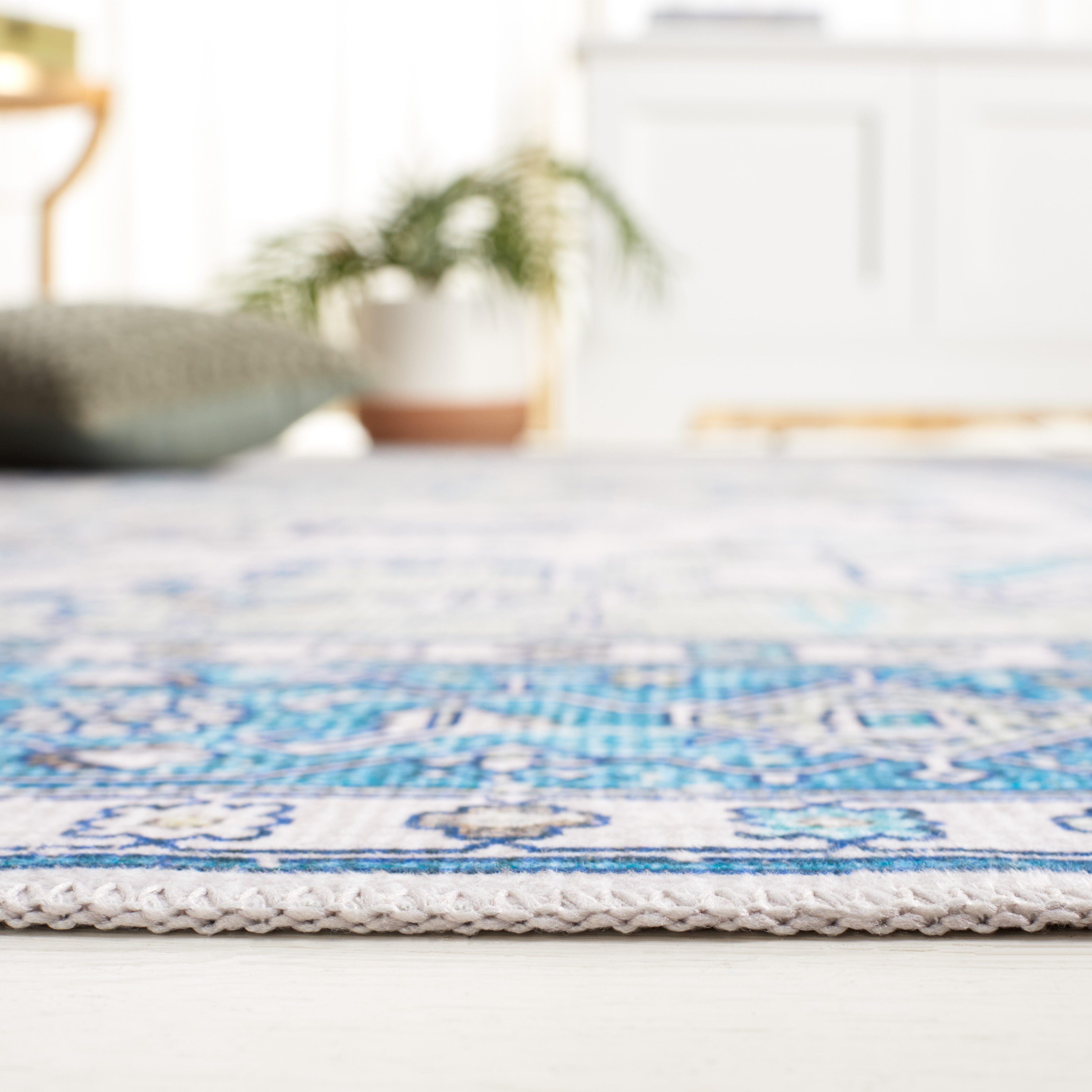 Safavieh Arizona 8' x 10' Area Rug, Beige/Blue, large