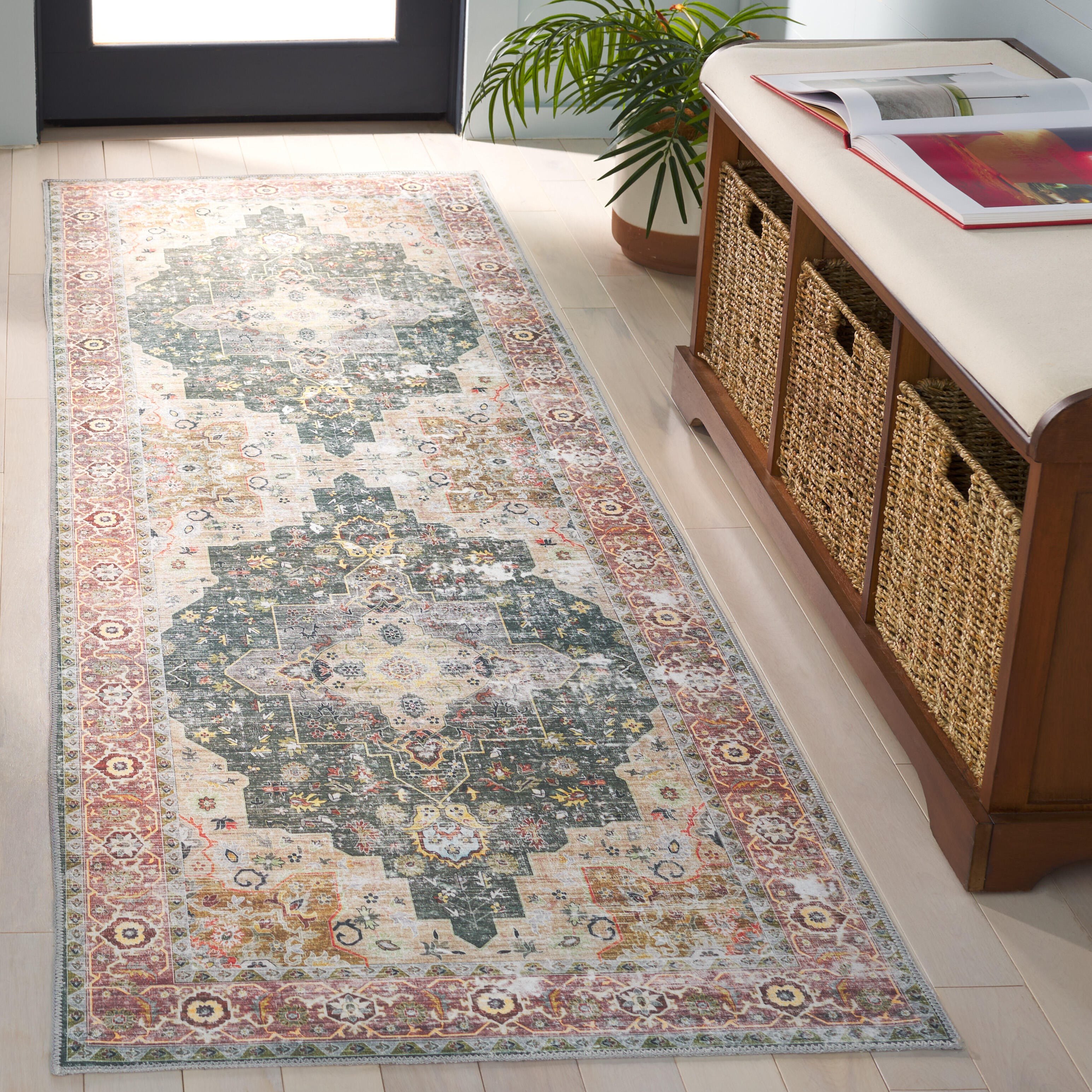 Safavieh Arizona 2' 6" x 8' Runner Rug, Green/Light Brown