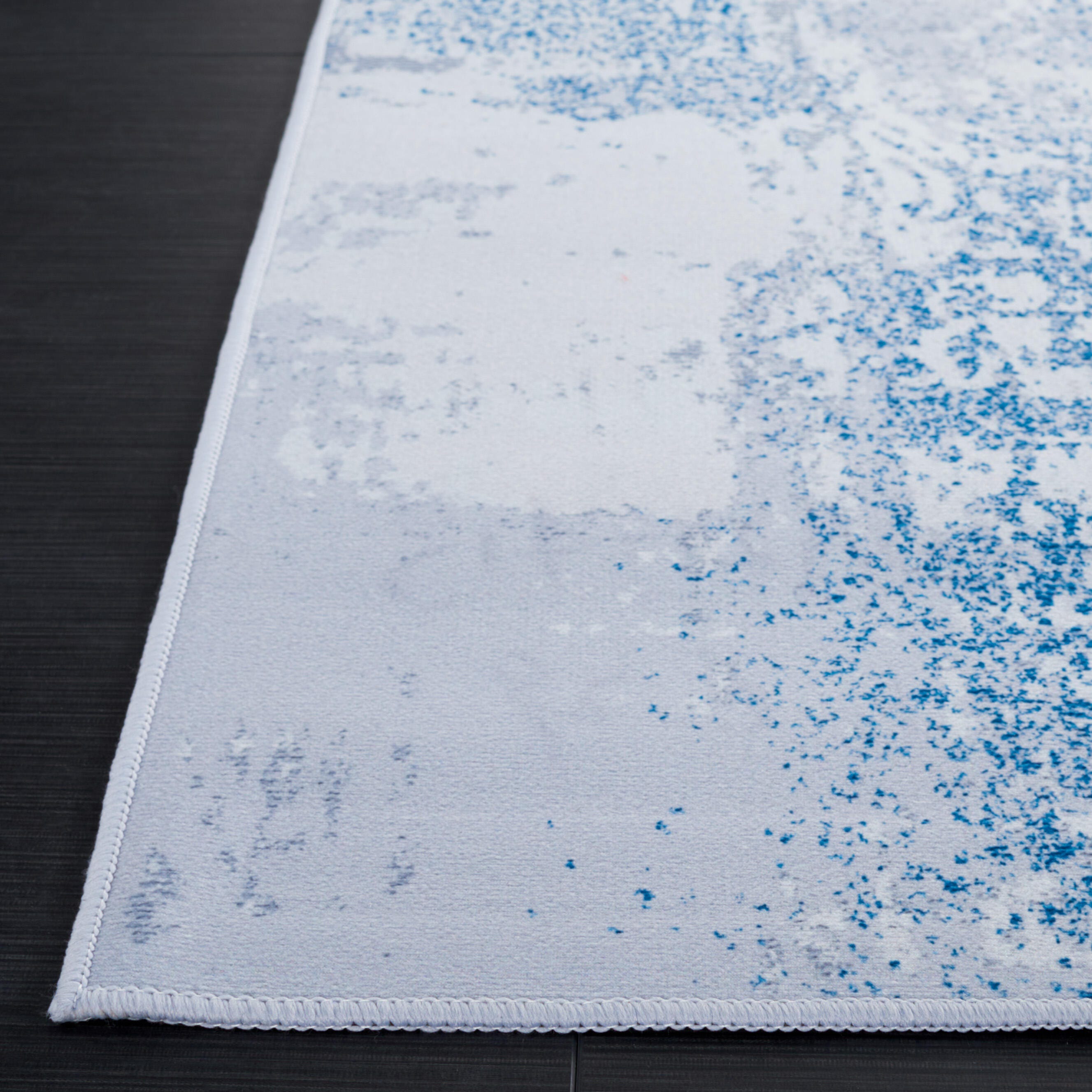 Safavieh Tacoma 2' 6" x 4' Area Rug, Gray/Blue, large