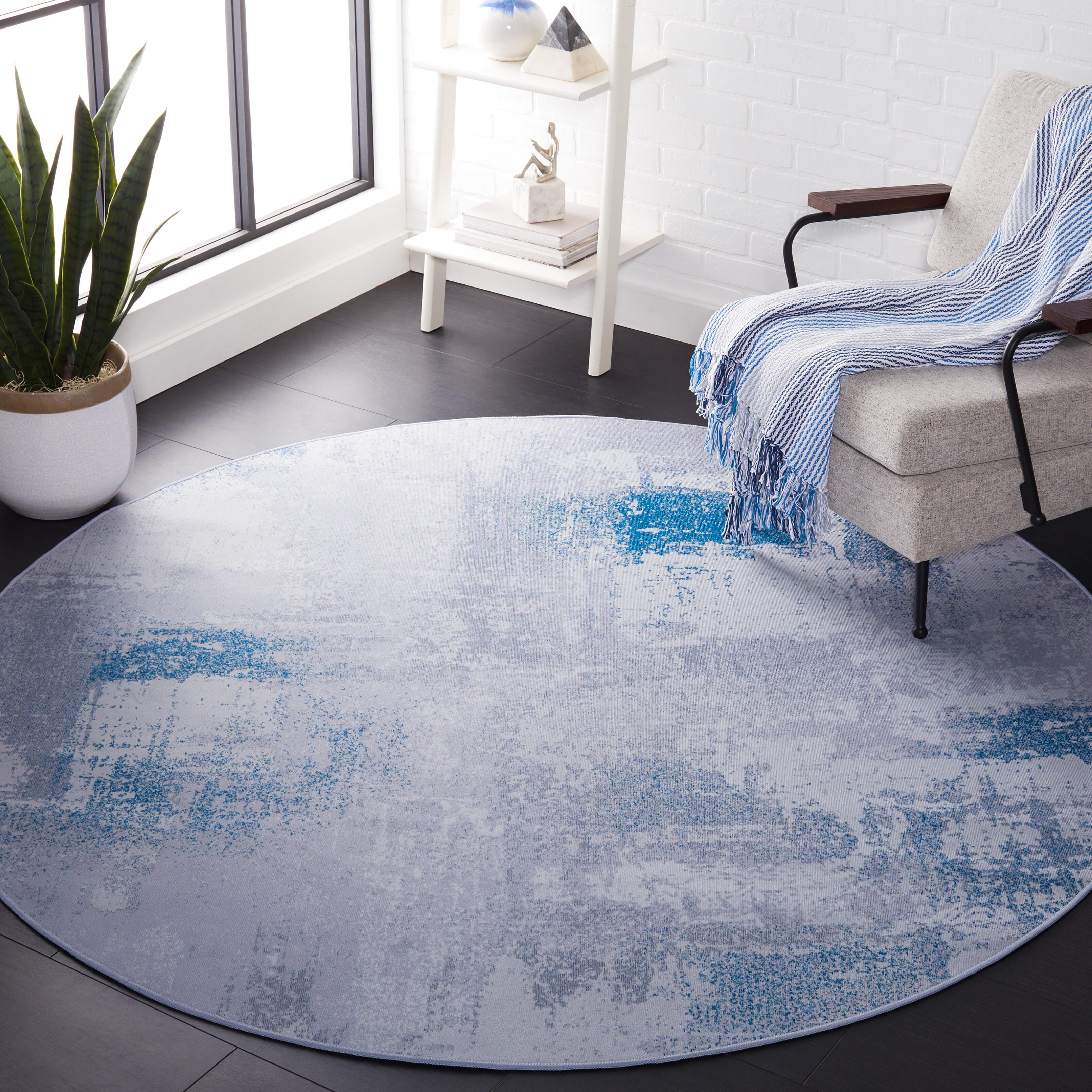 Safavieh Tacoma 6' x 6' Round Area Rug, Gray/Blue, rollover
