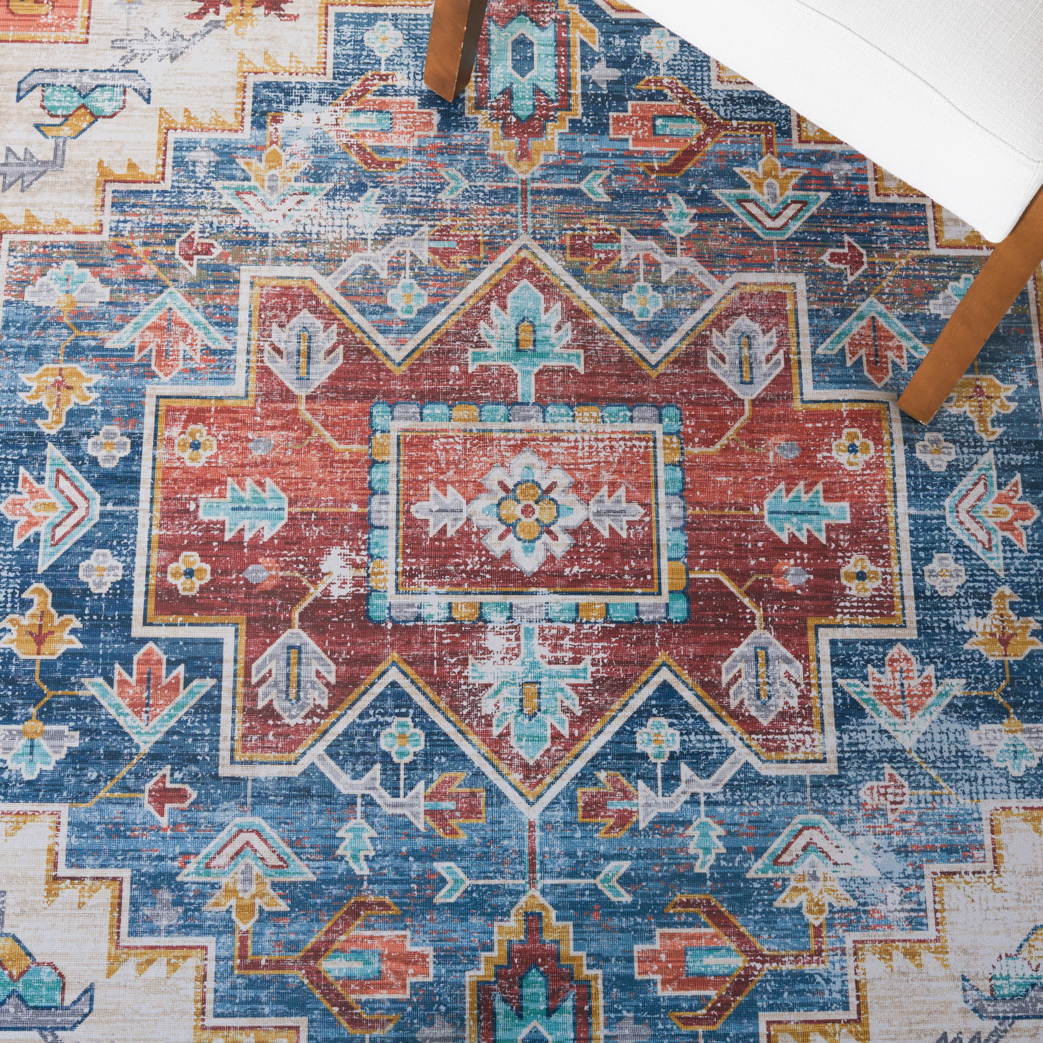 Safavieh Tucson 2' 6" x 8' Runner Rug, Blue/Rust, large