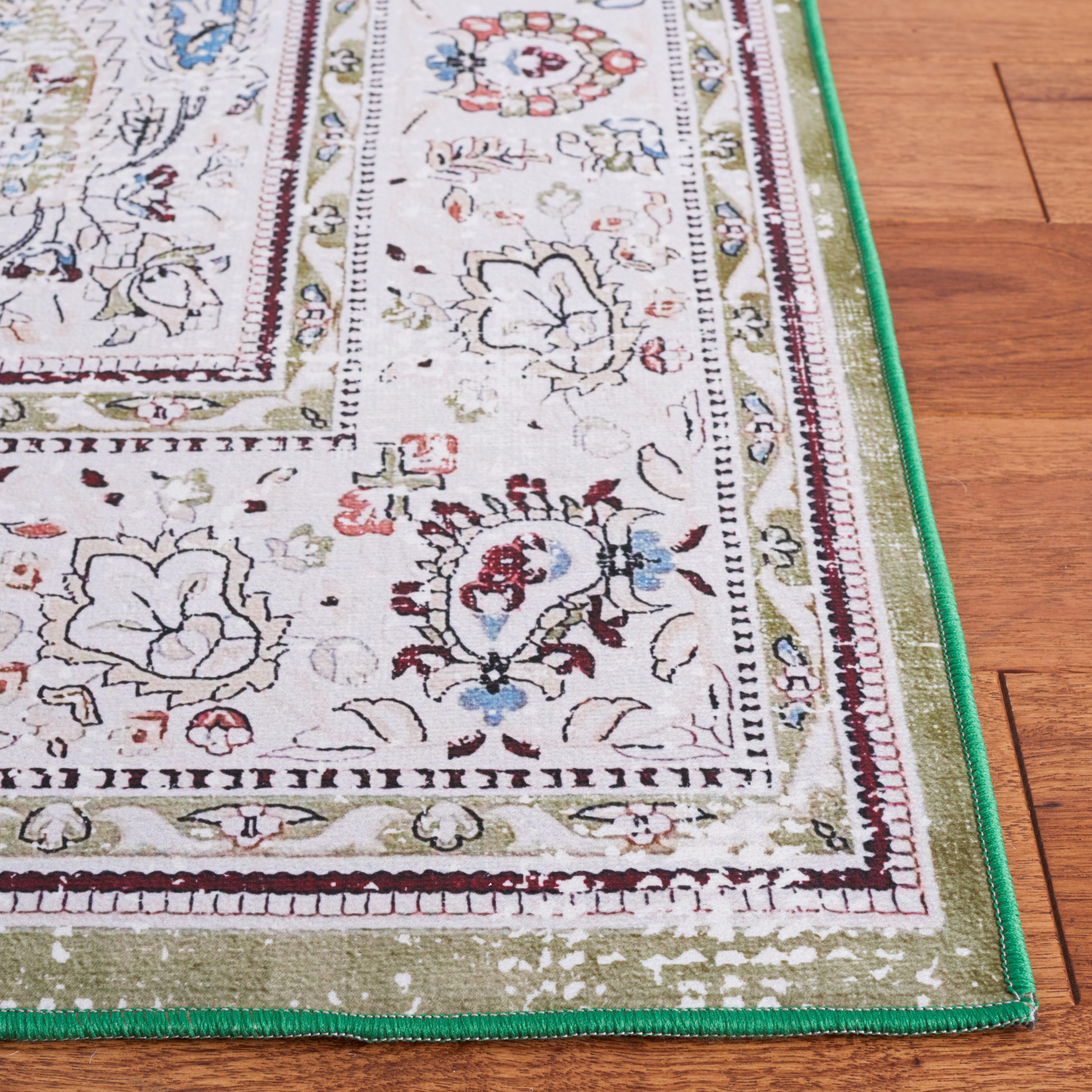 Safavieh Tucson 4' x 6' Area Rug, Green/Beige, large