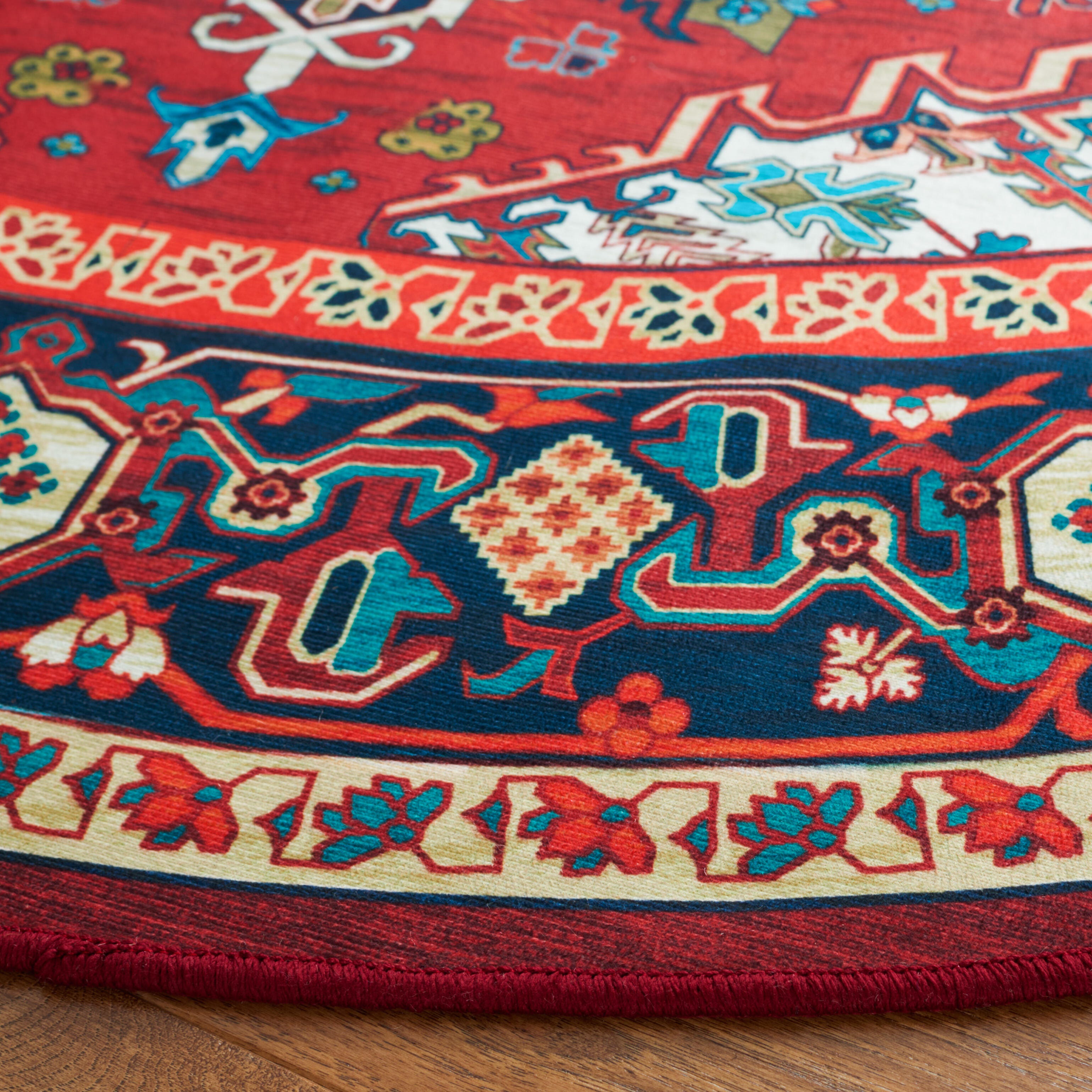 Safavieh Tucson 6' x 6' Round Area Rug, Red/Blue, large