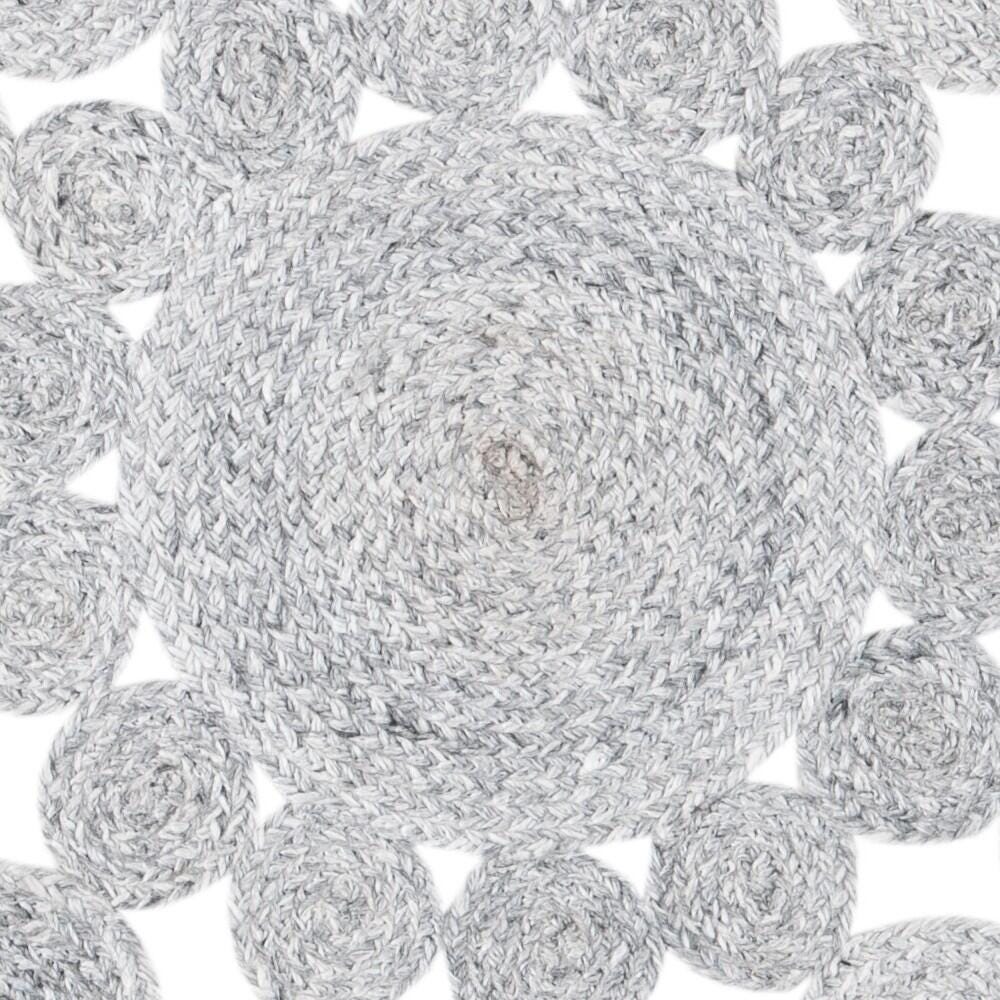 Safavieh Cape Cod Collection Hledis 5' x 5' Round Rug, Gray, large
