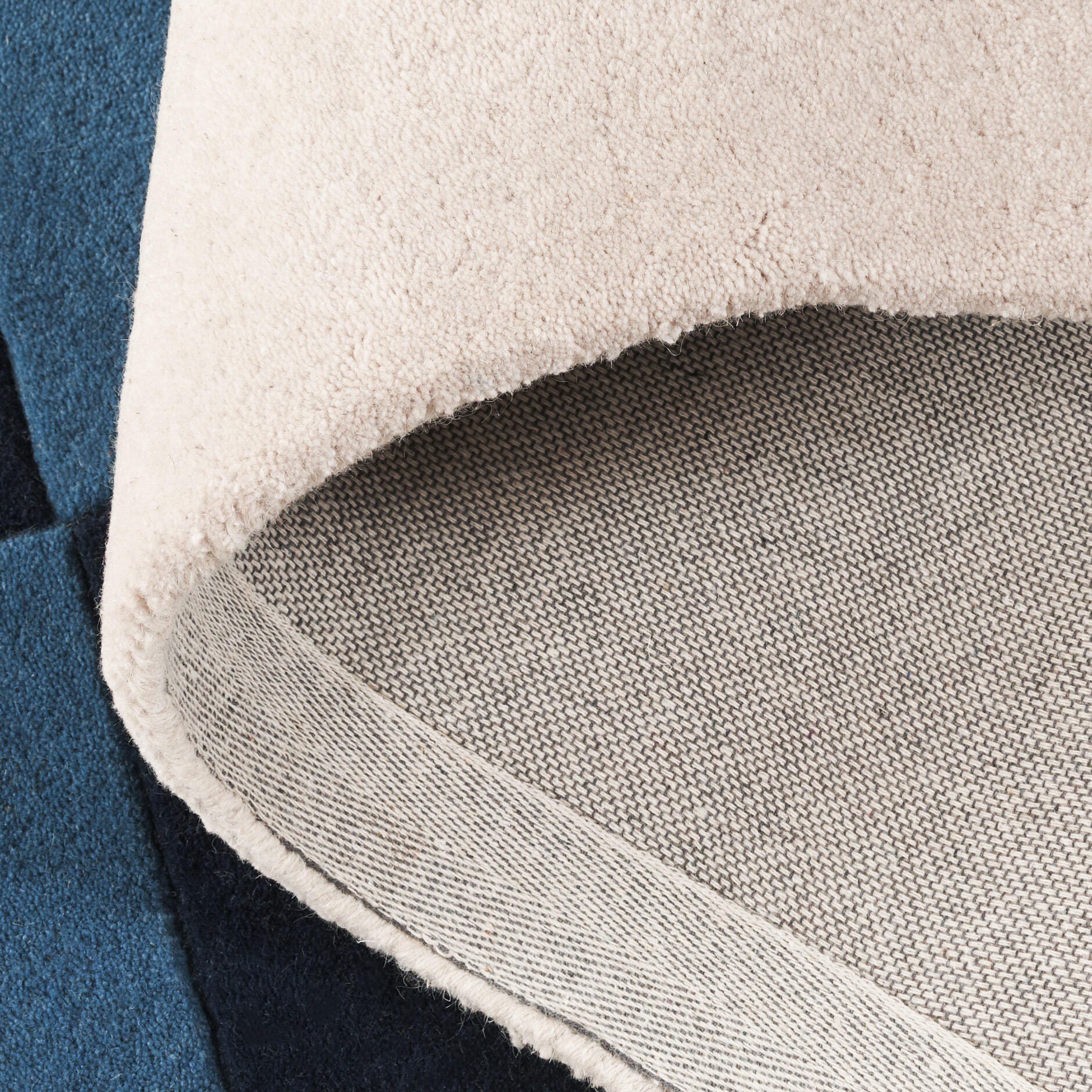 Safavieh Fifth Avenue Collection Emica 8' x 10' Area Rug, Beige/Blue, large