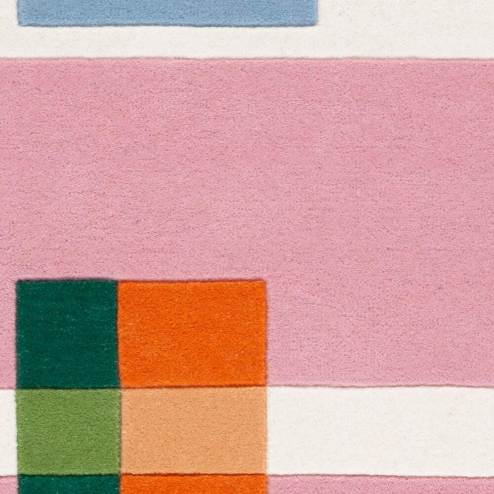Swatch color Ivory/Pink 