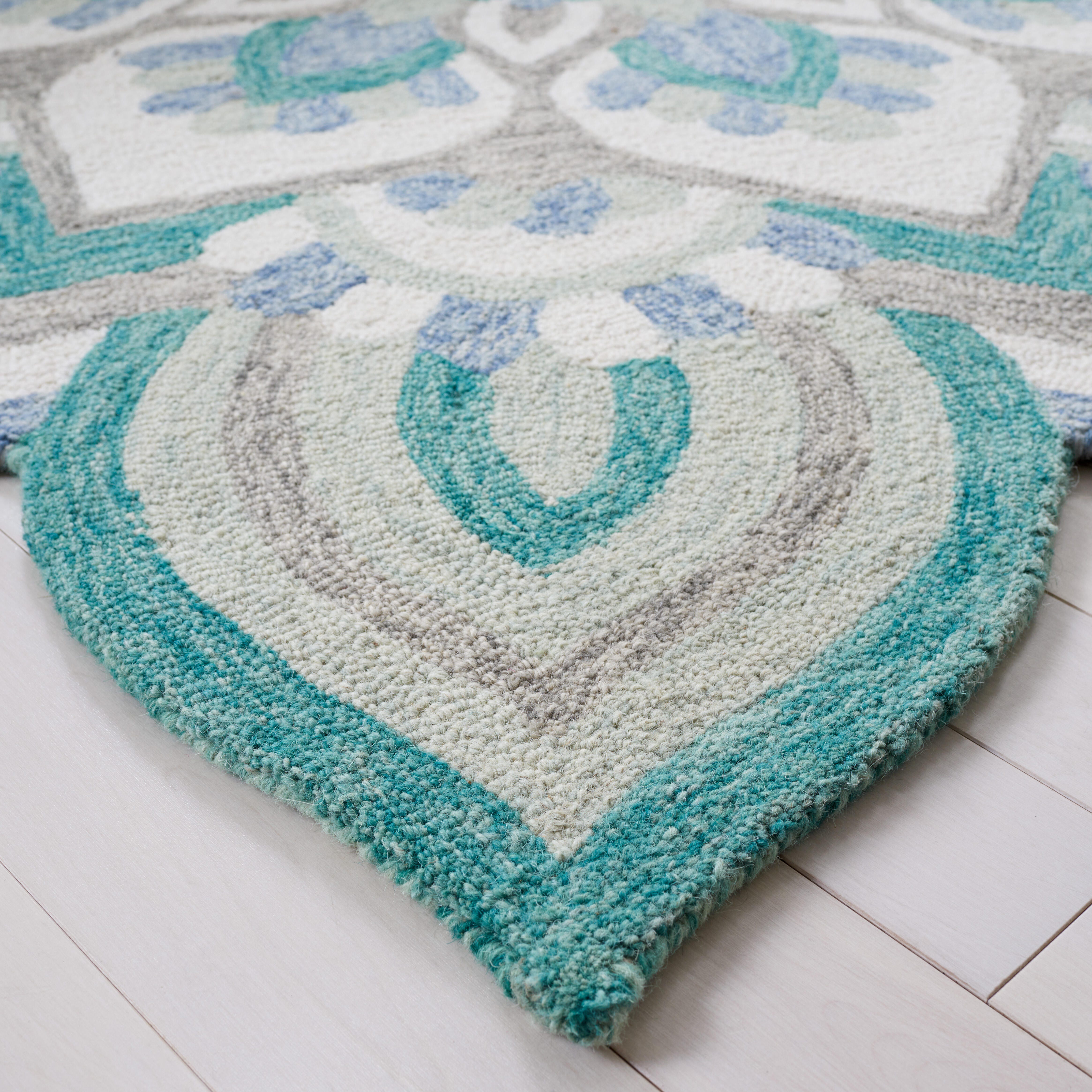 Safavieh Novelty Collection Hadil 3' x 3' Round Rug, Blue/Ivory, large