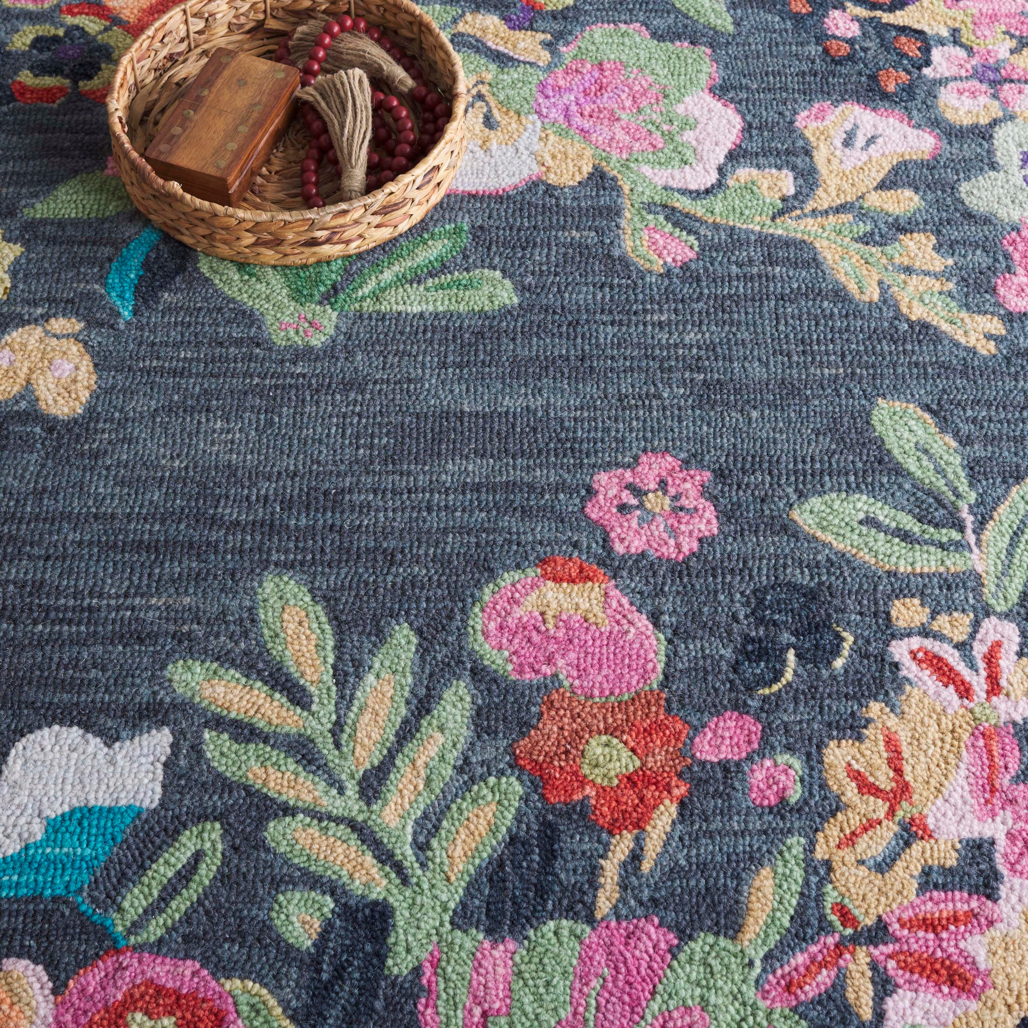 Safavieh Jardin Collection Liubov 4' x 6' Area Rug, Gray/Pink, large