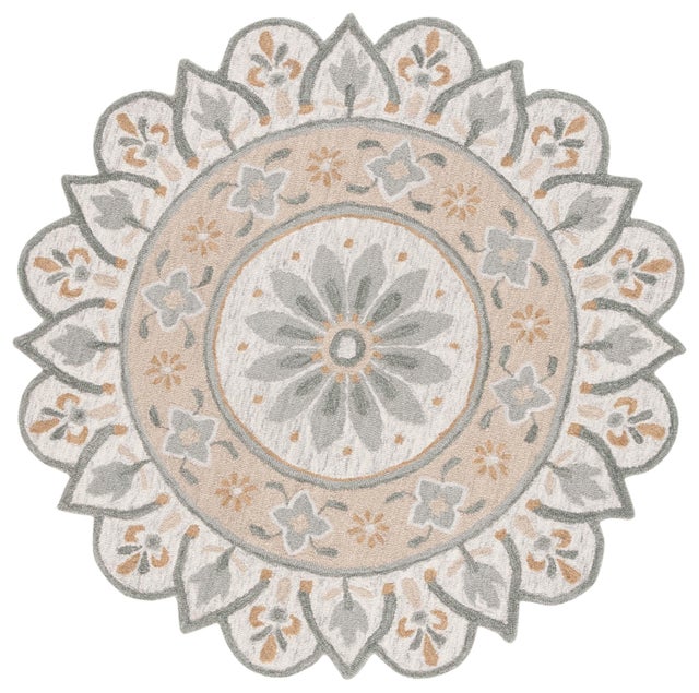 Safavieh Novelty Collection Ikuyo 5' x 5' Round Rug