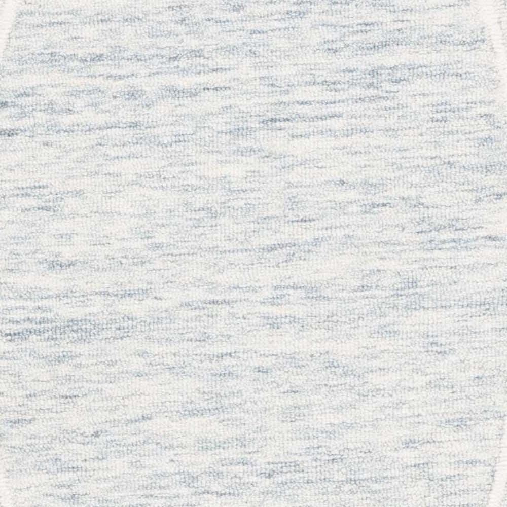 Swatch color Light Gray/Ivory 