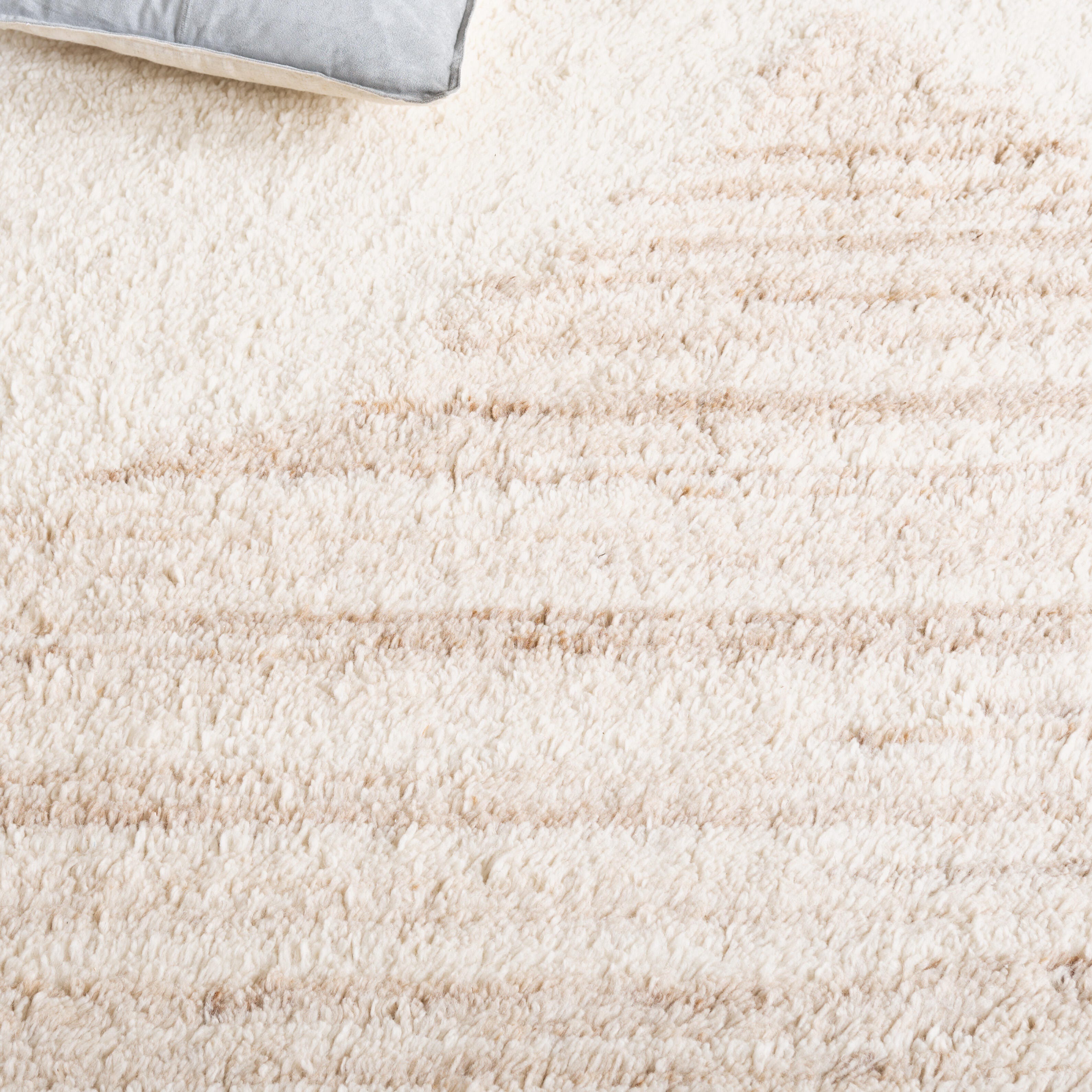 Safavieh Vermont Collection Boris 6' x 6' Square Rug, Beige/Ivory, large