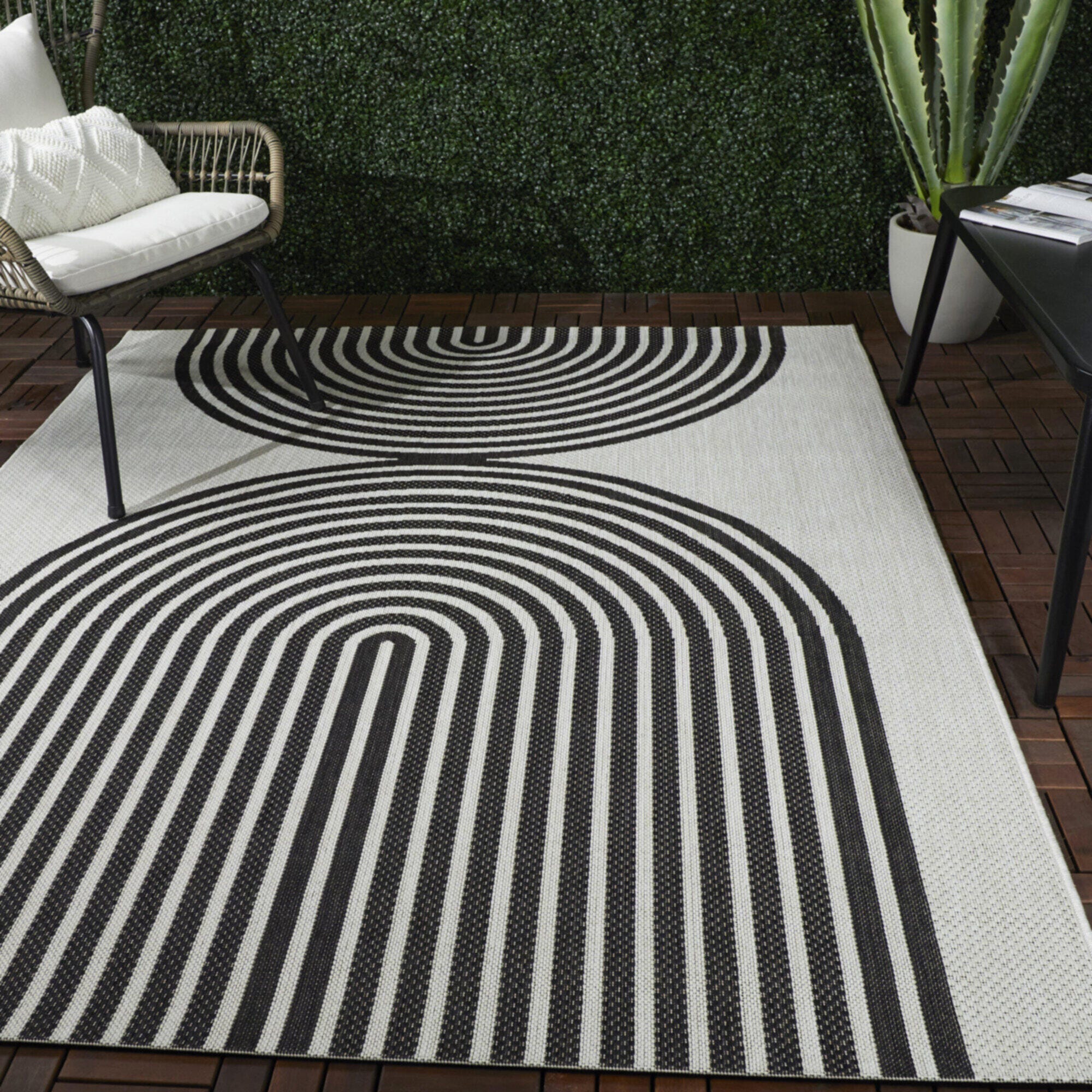 Balta Rugs Cerise 5' 3" x 7' Area Rug, White, rollover
