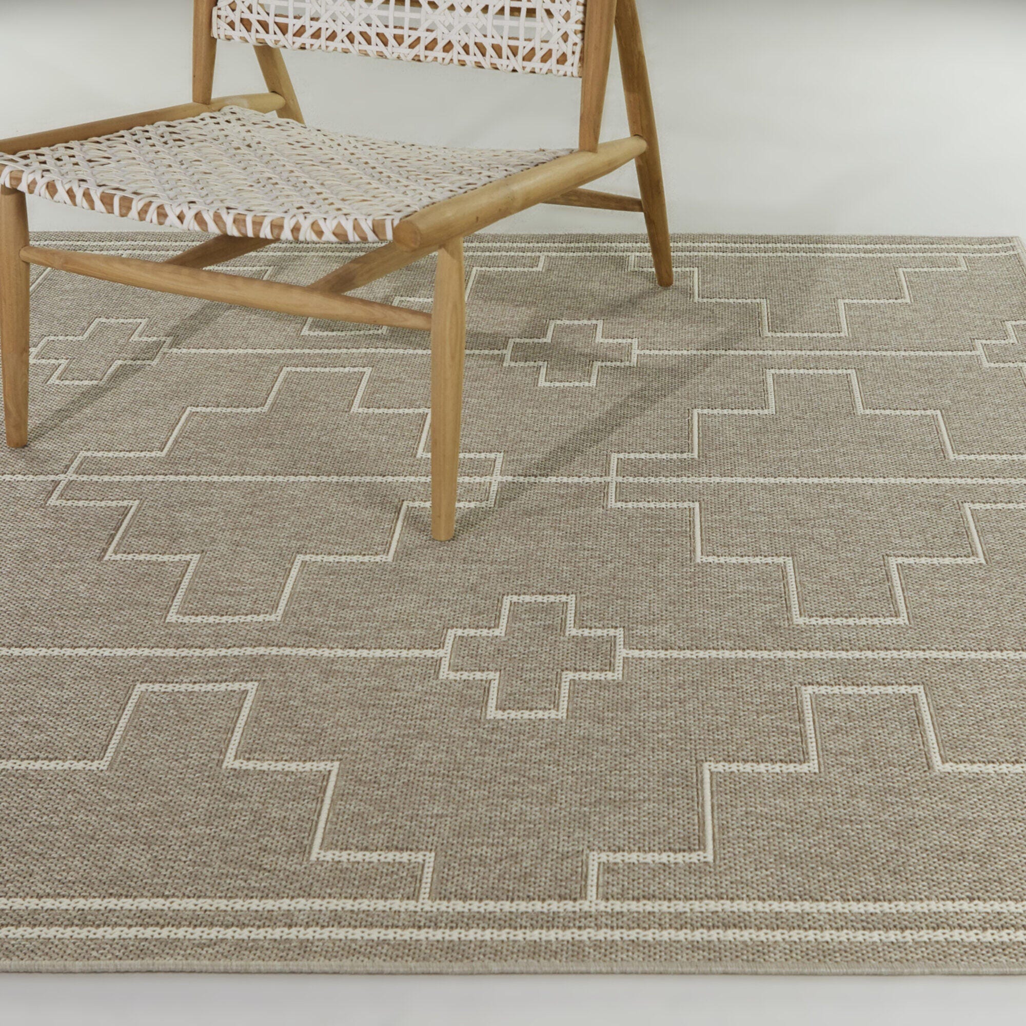 Balta Rugs Corrance 5' 3" x 7' Area Rug, Tan, rollover