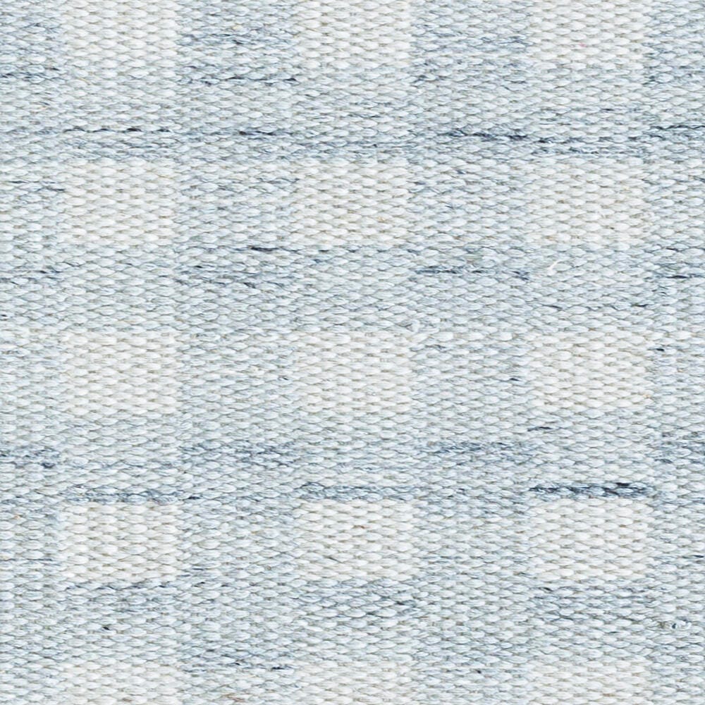 Swatch color Ivory/Light Slate , product with this swatch is currently selected