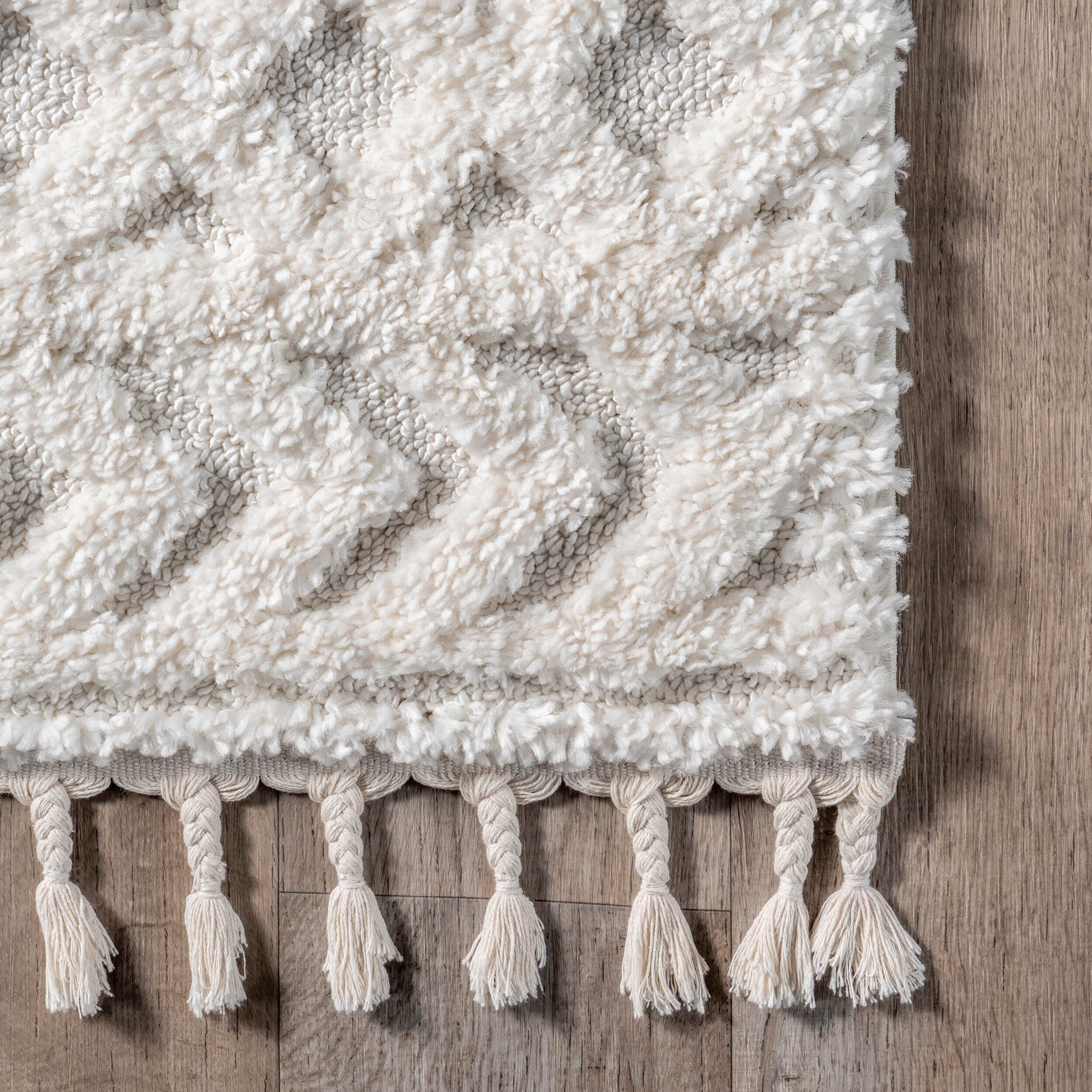 Nuloom Akia 4' x 6' Area Rug, Cream, large