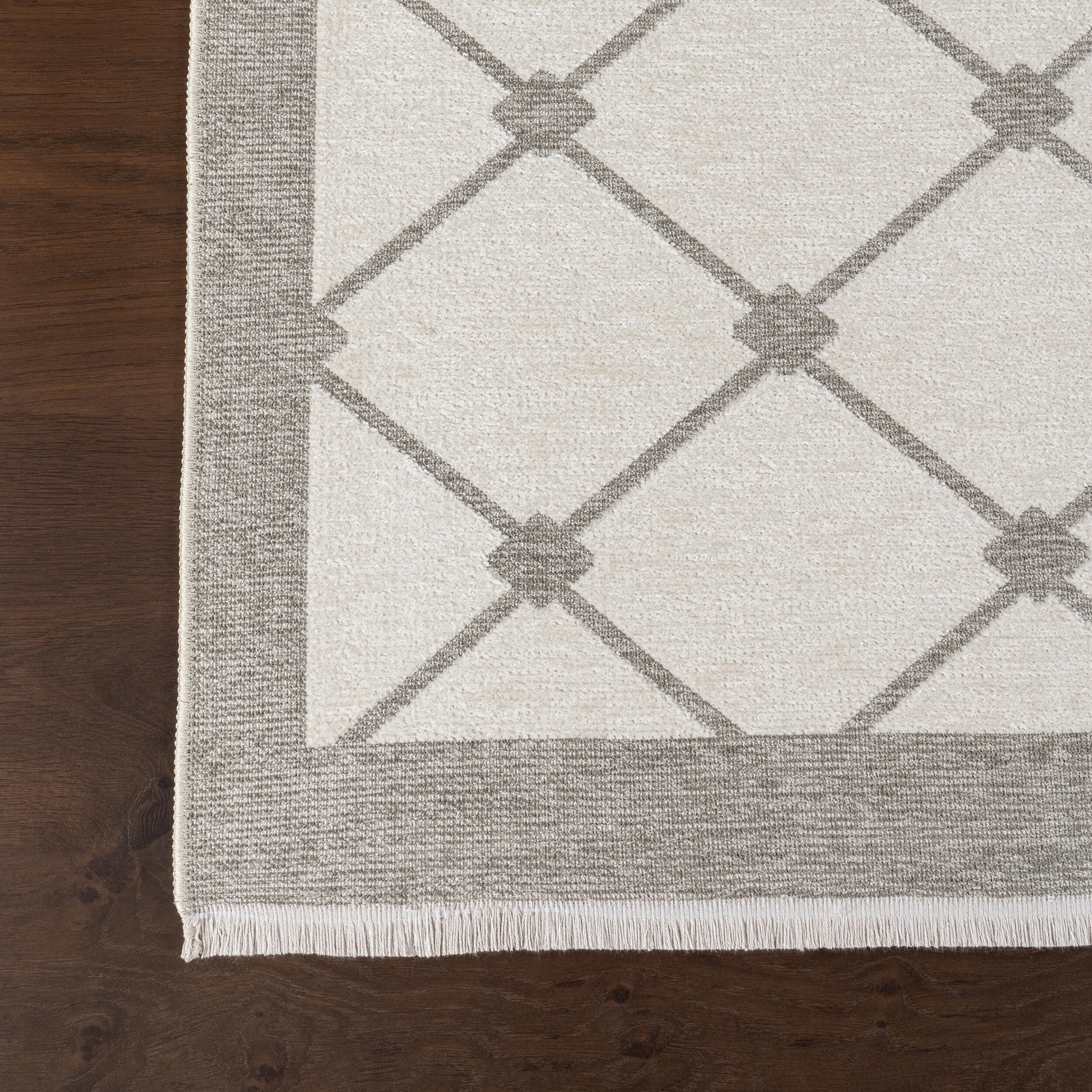 Nuloom Amiyah 4' x 6' Area Rug, Light Gray, large