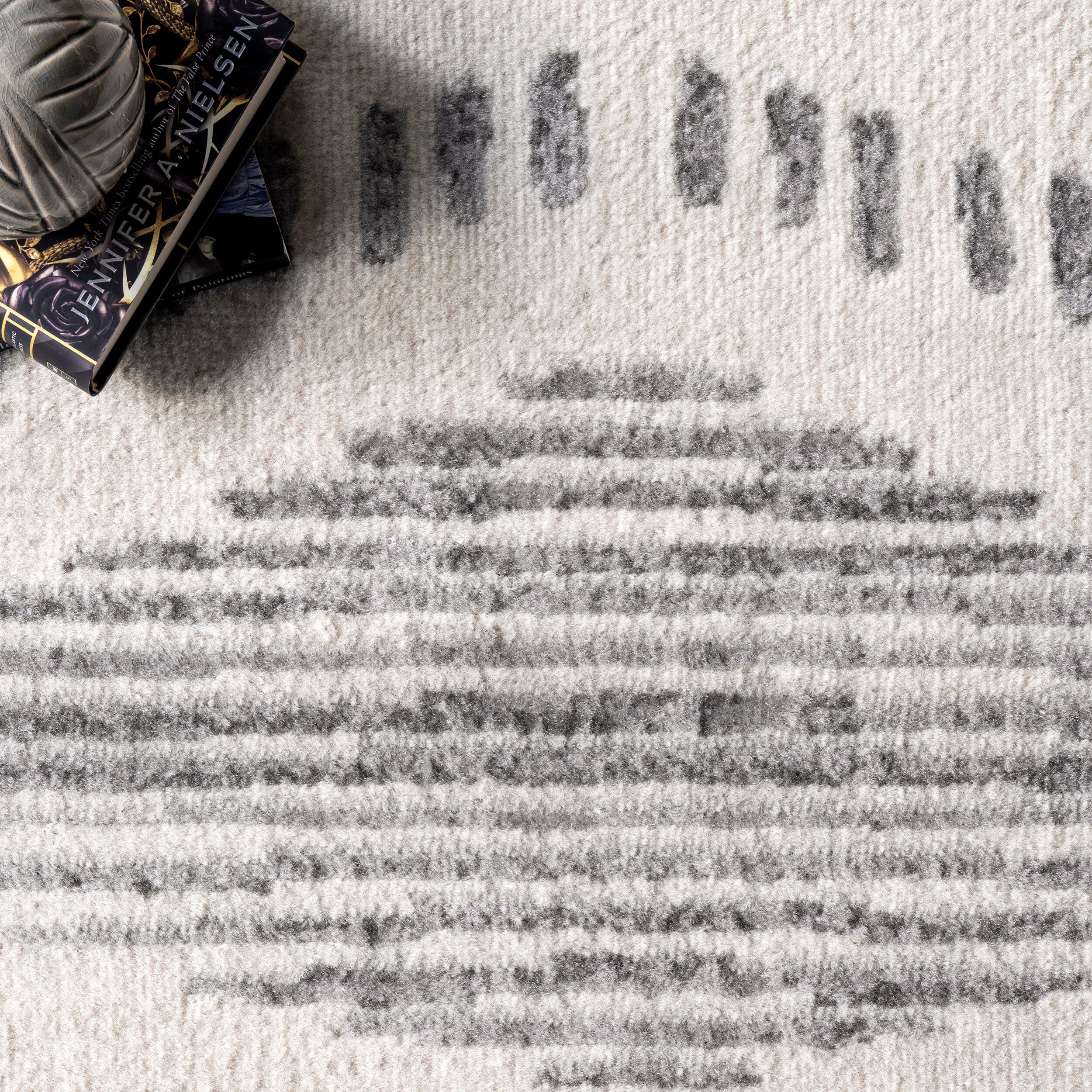 Nuloom Briggs 4' x 6' Area Rug, Light Gray, large