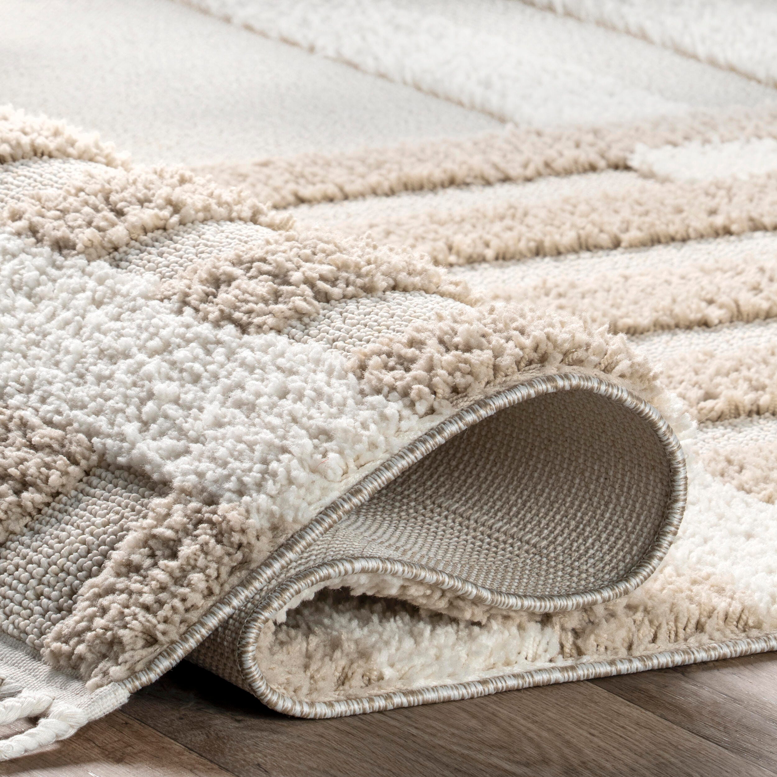Nuloom Cordelia 5' x 8' Area Rug, Ivory, large