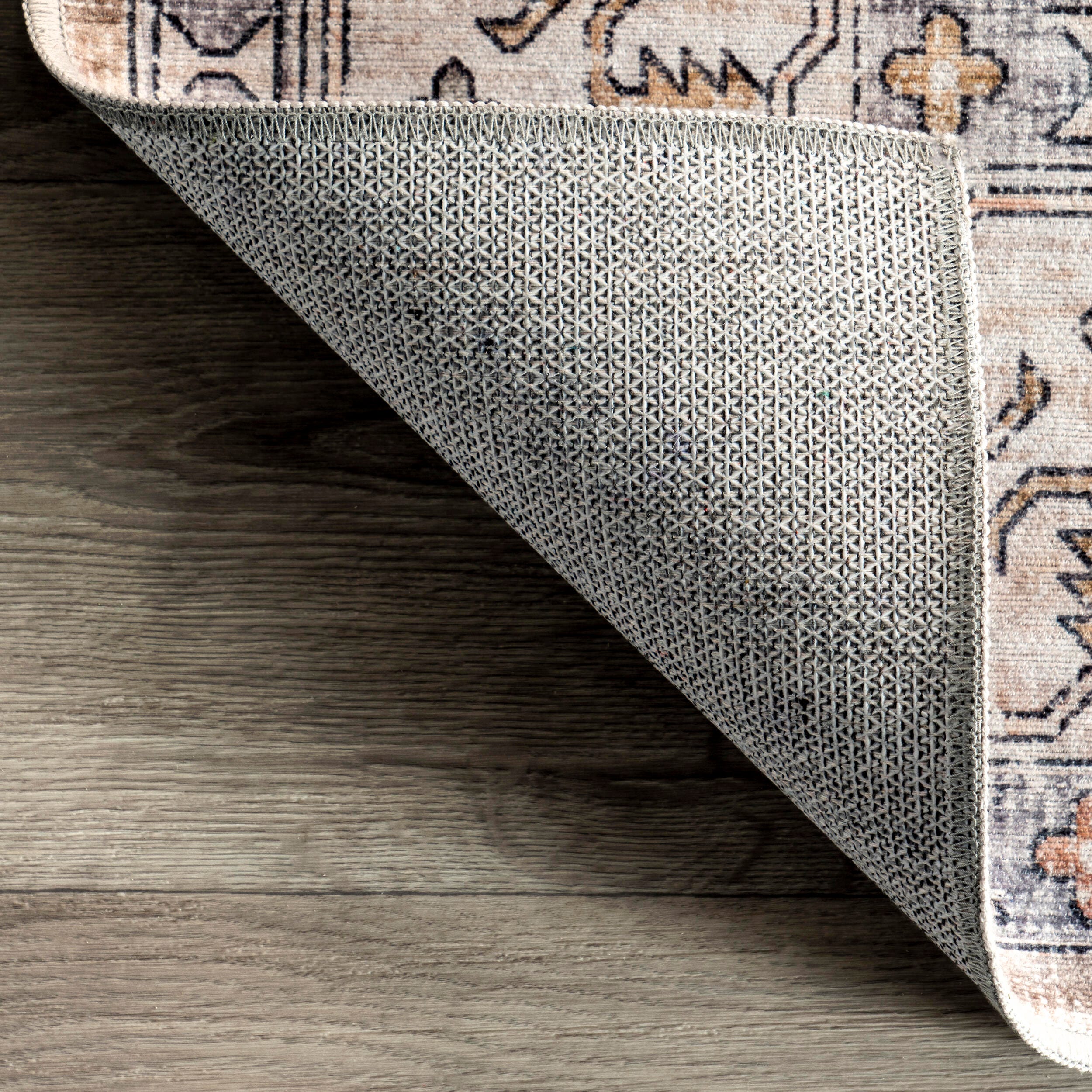 nuLOOM Britt 5' x 8' Area Rug | Ashley