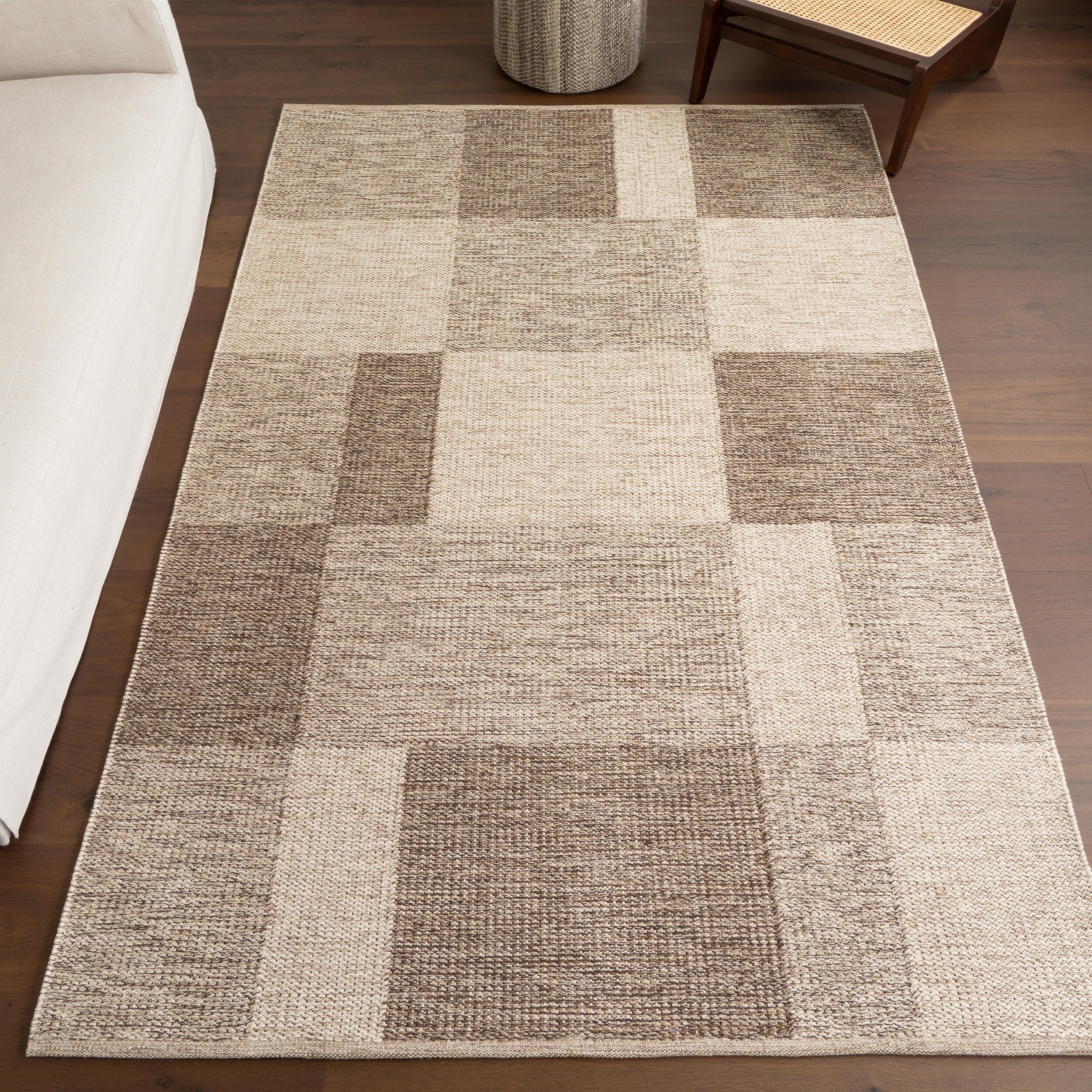 nuLOOM Eldora 5' x 8' Area Rug, Beige, rollover