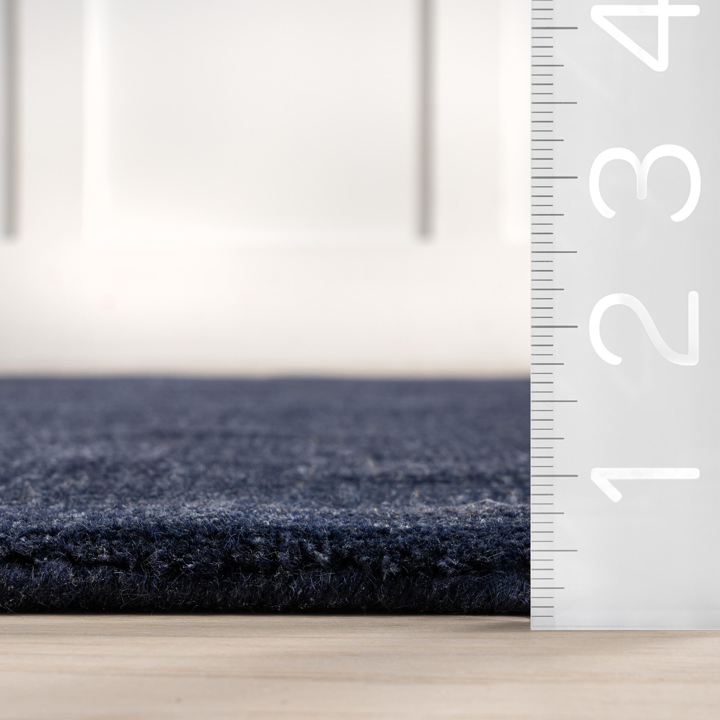 Nuloom Speckled Wool-Blend 4' x 6' Area Rug, Midnight, large