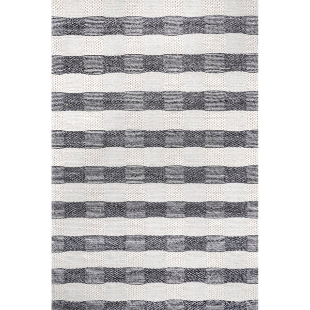 Nuloom Joey 5' x 8' Area Rug