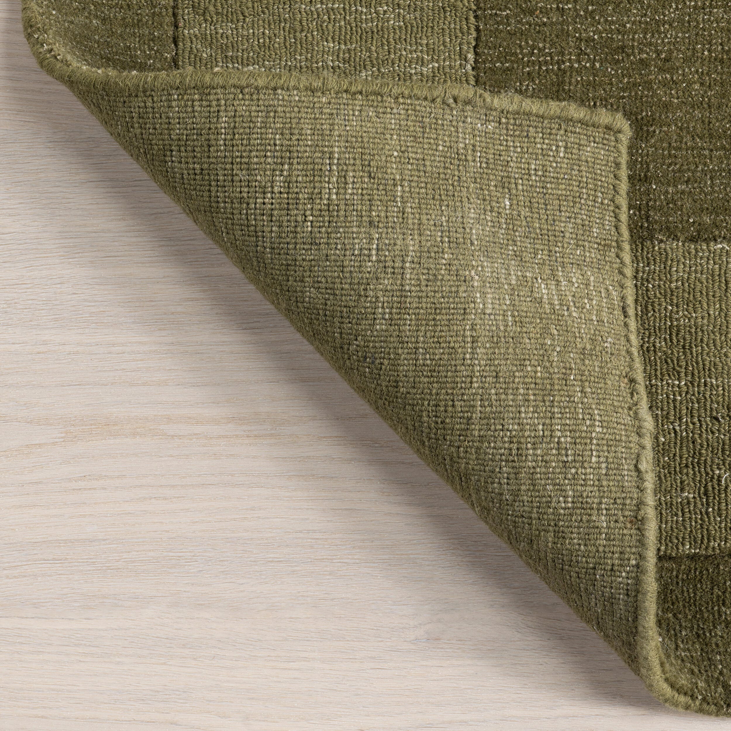 Nuloom Petra 4' x 6' Area Rug, Verdant Green, large