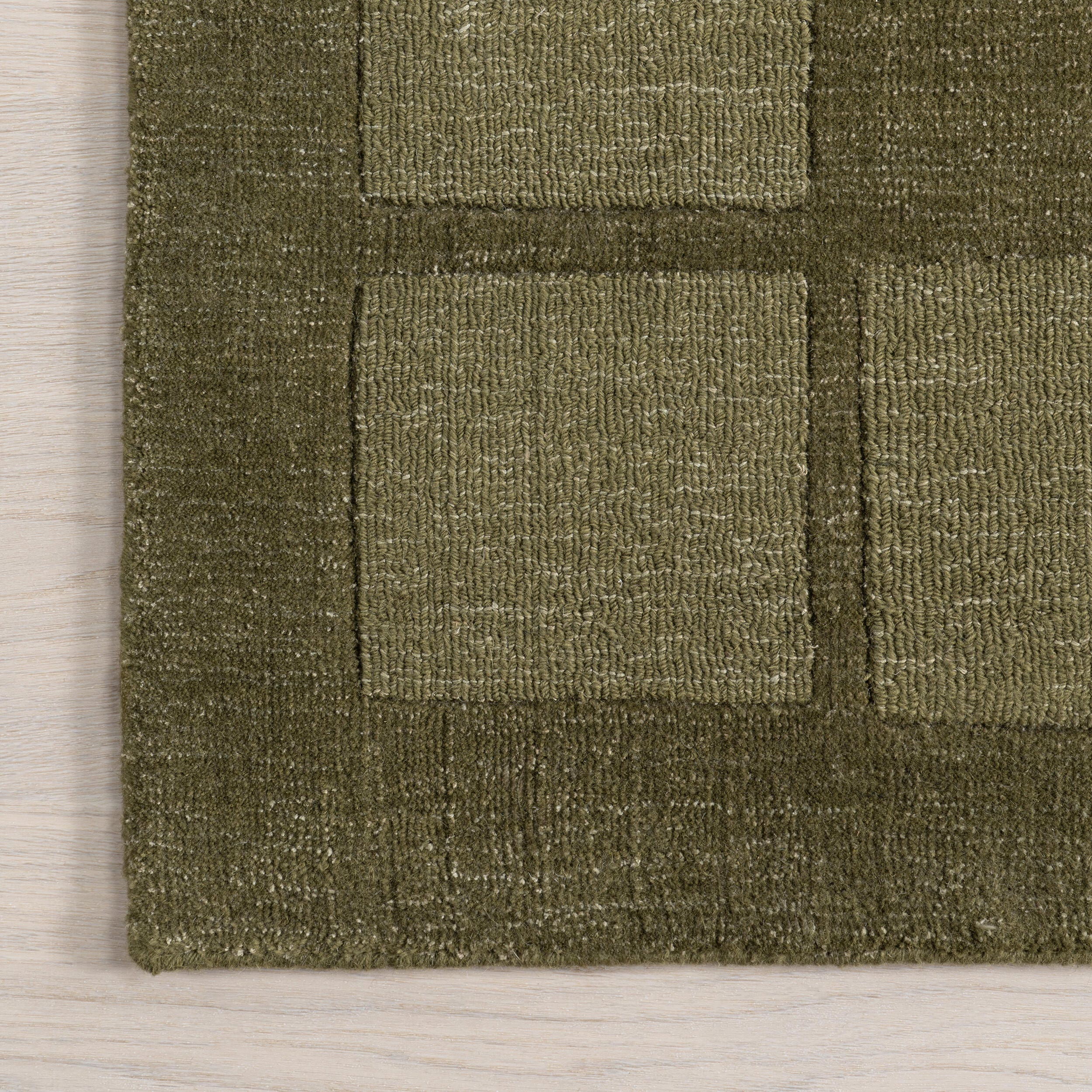 Nuloom Petra 5' x 8' Area Rug, Verdant Green, large