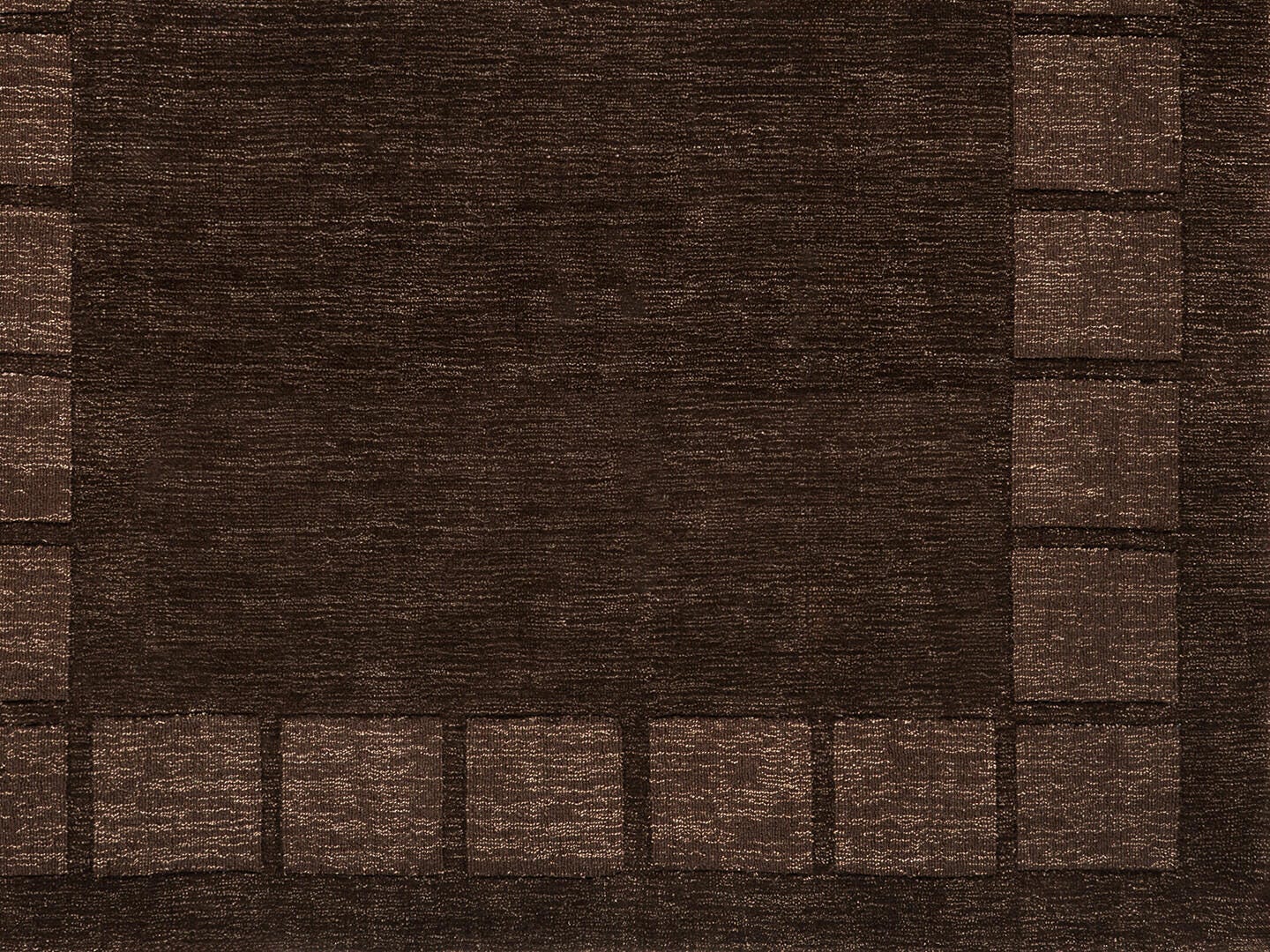Swatch color Truffle Brown 