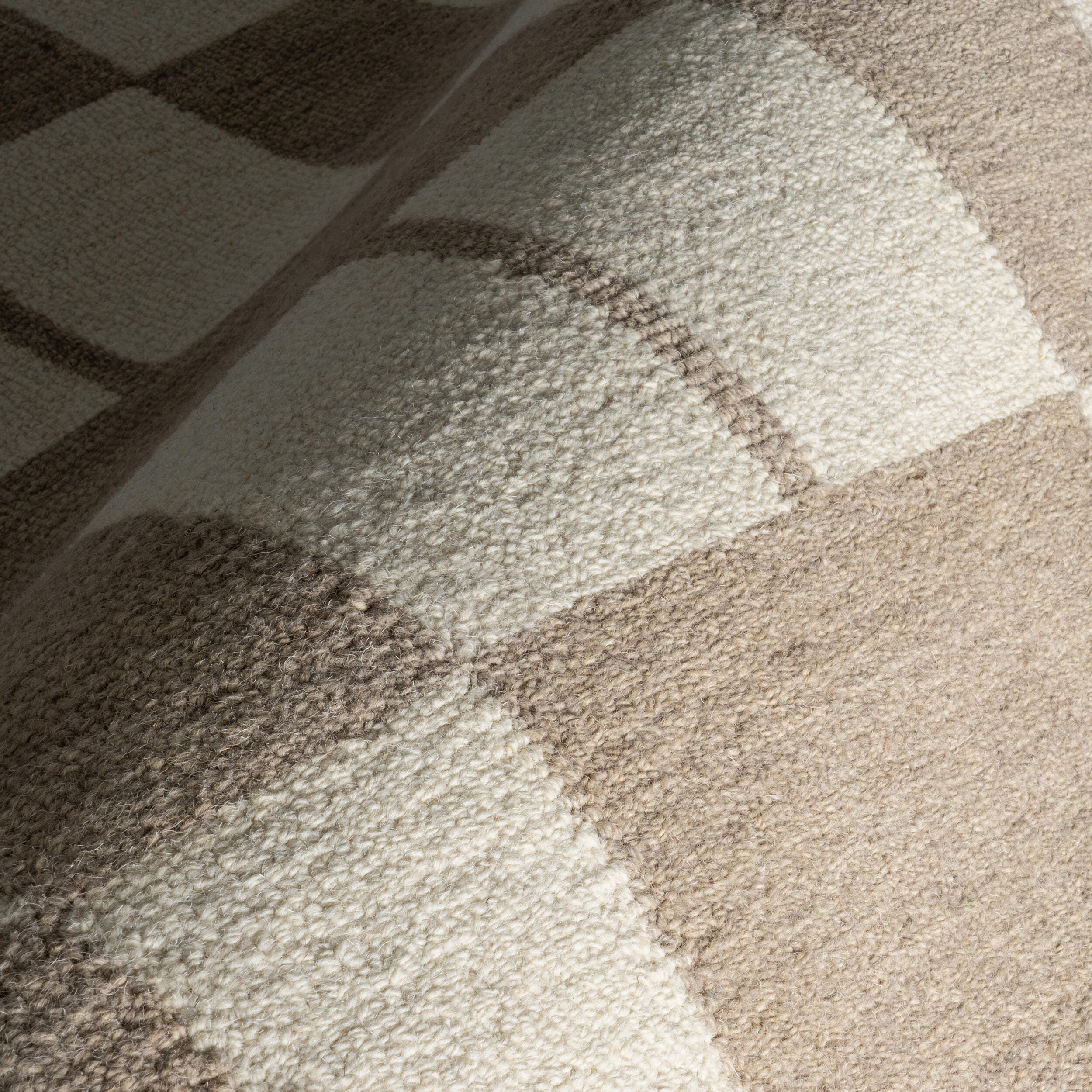 Nuloom Caitlin 5' x 8' Area Rug, Beige, large