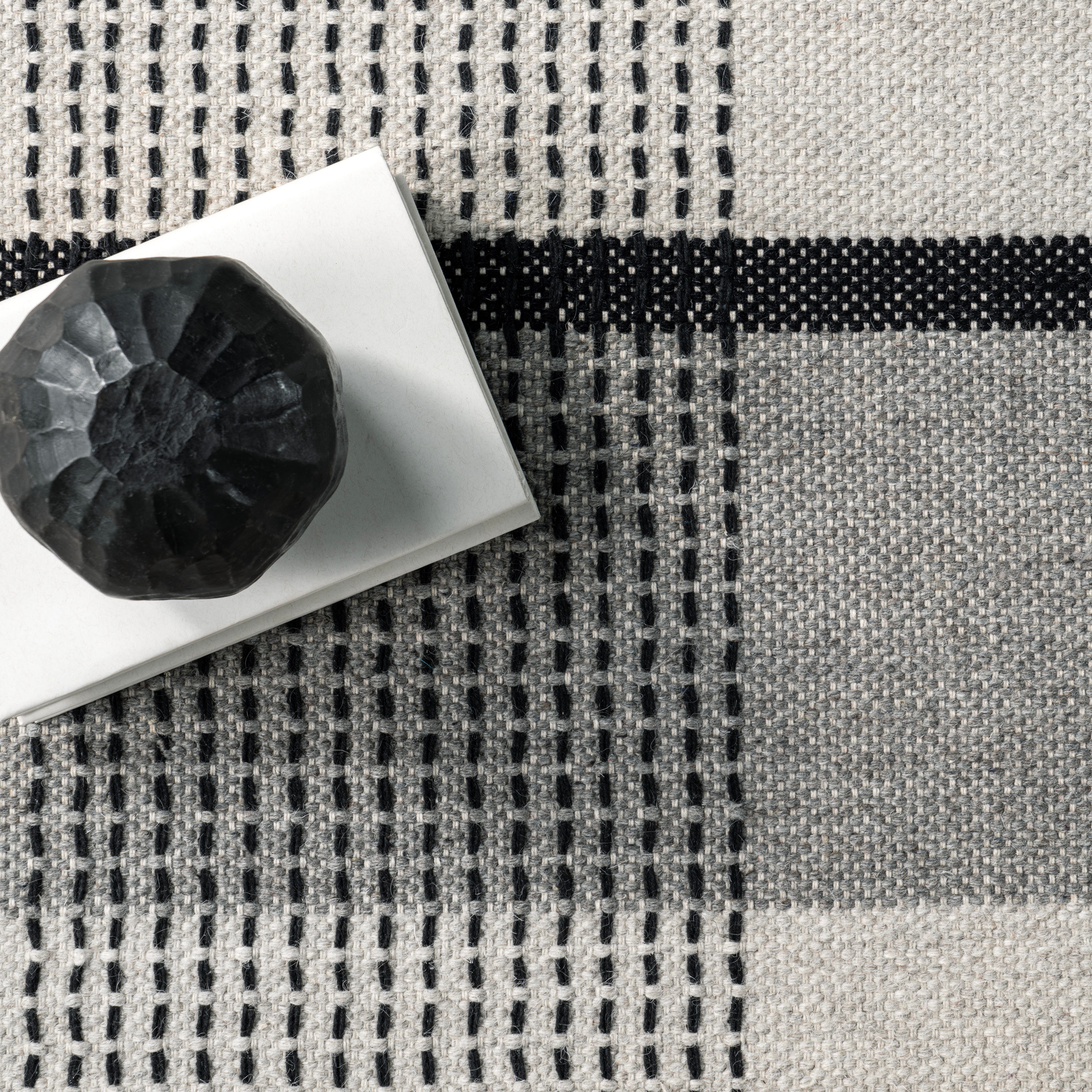 Swatch color Gray , product with this swatch is currently selected