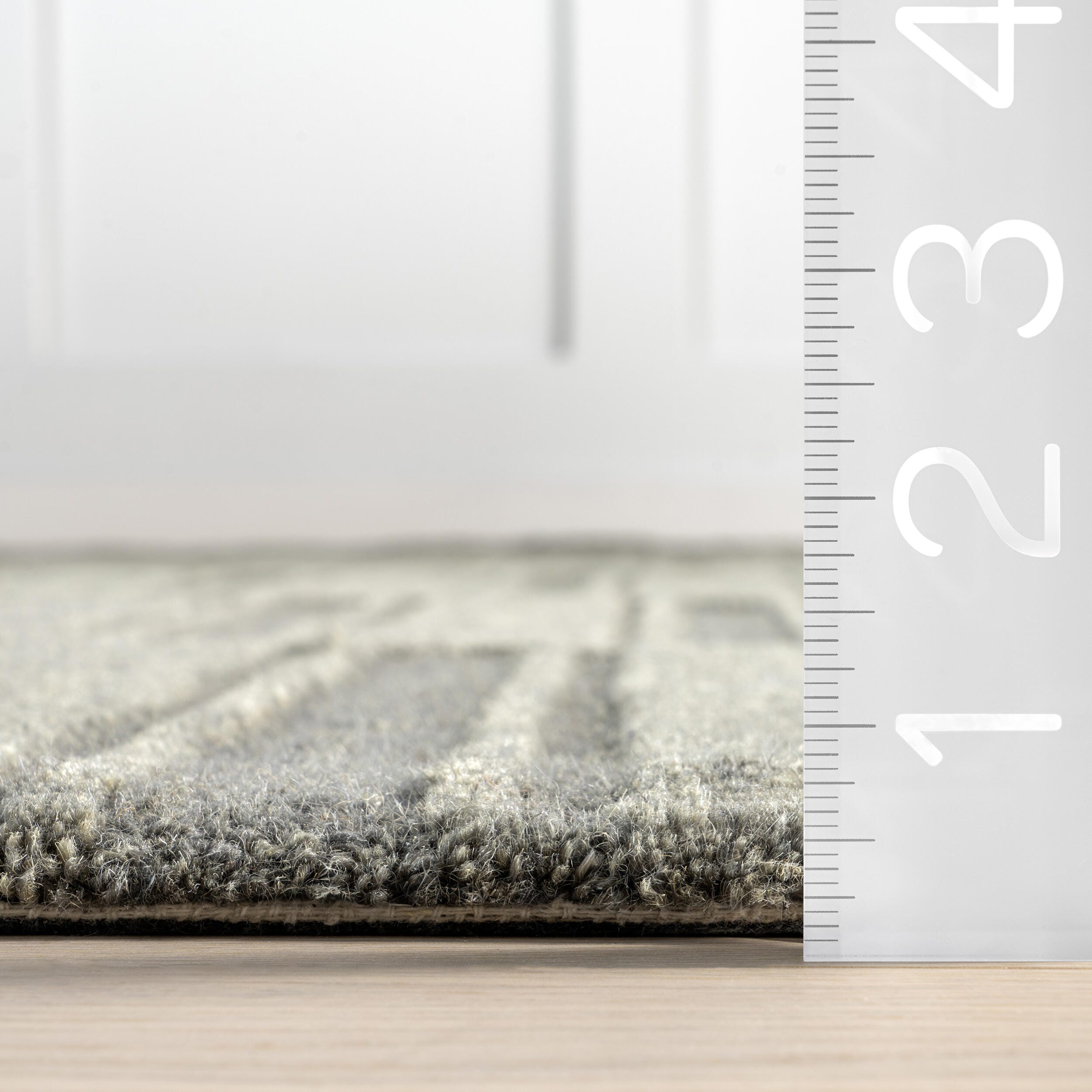 Nuloom Starke 4' x 6' Area Rug, Gray, large