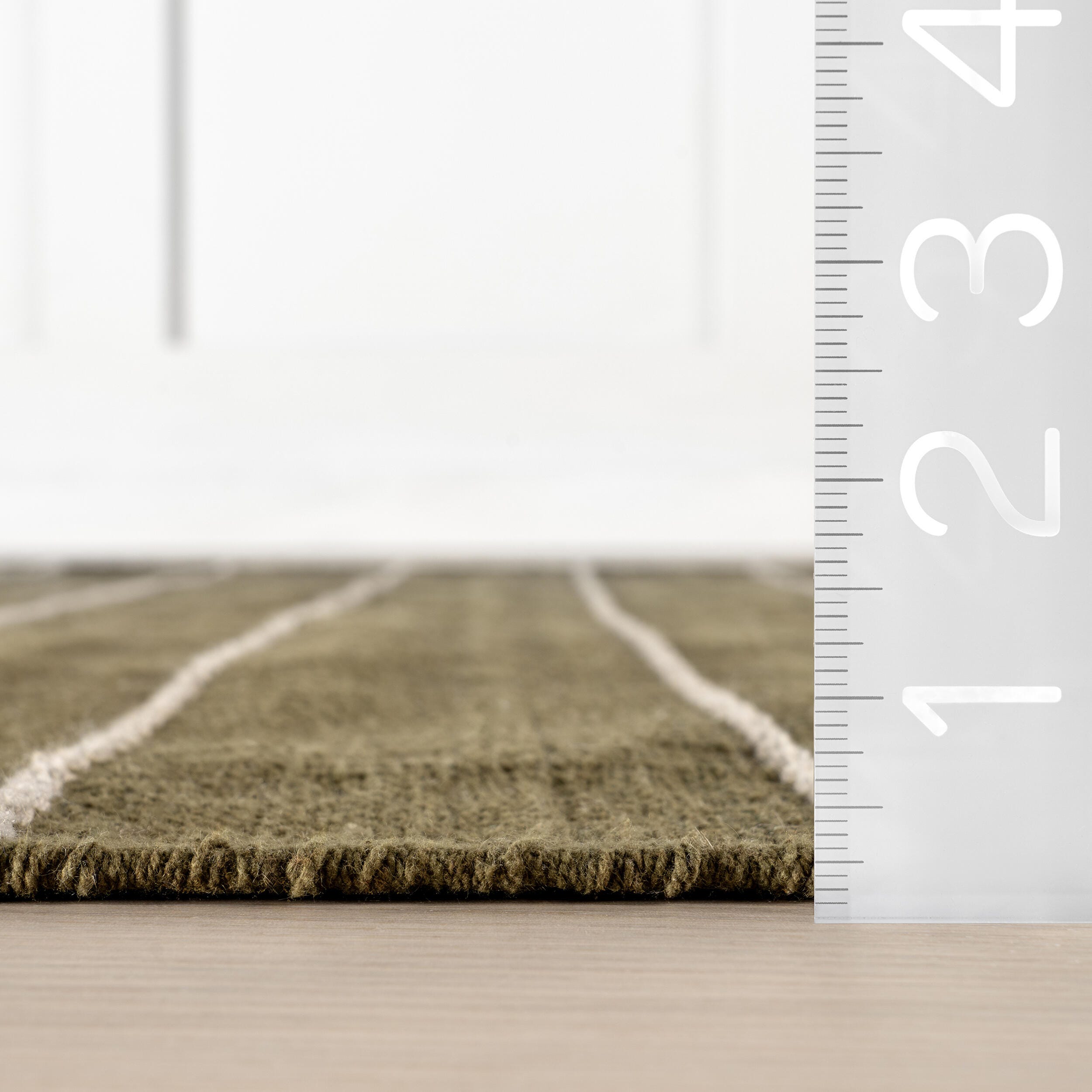 Nuloom Nightwalk 6' x 9' Area Rug | Ashley