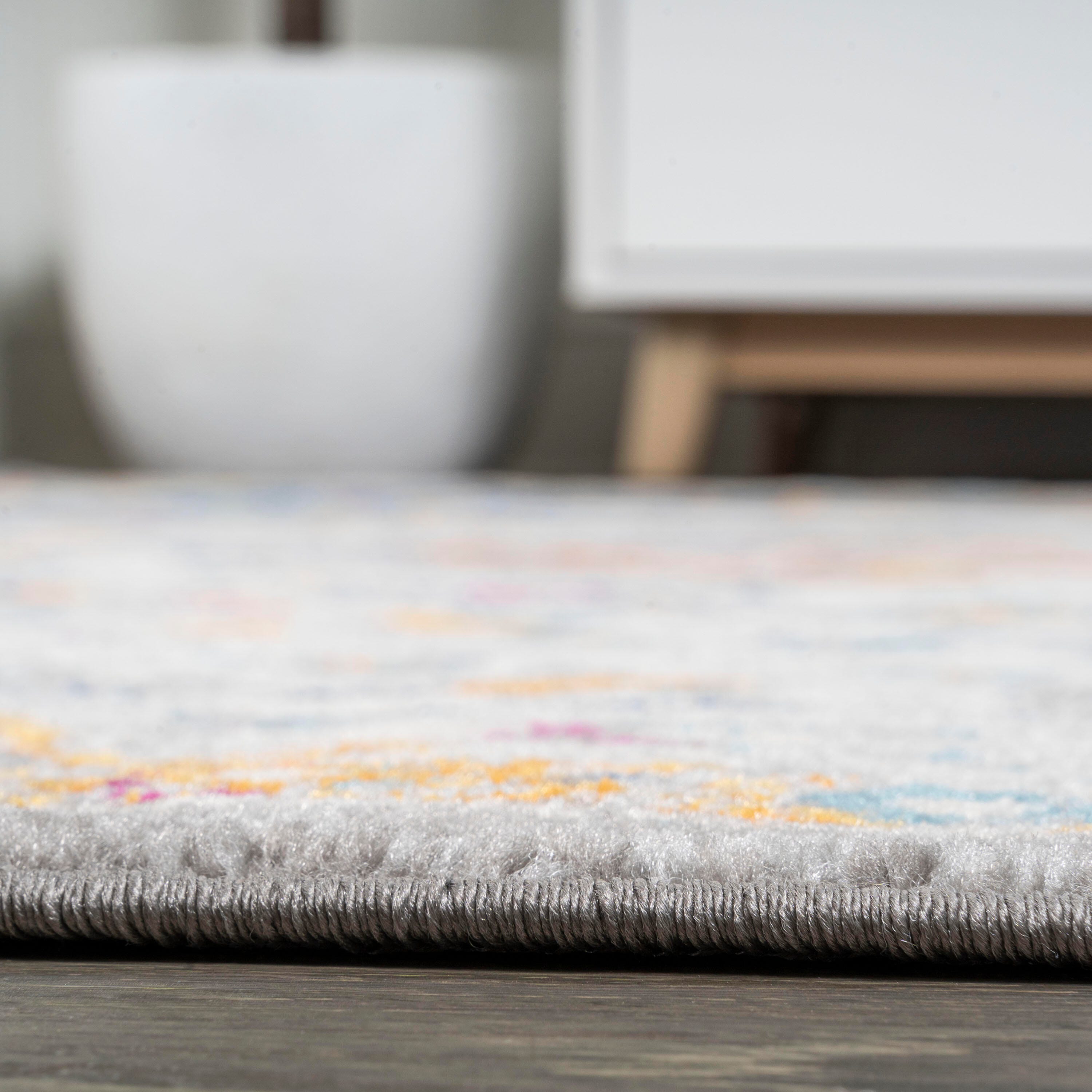 JONATHAN Y Lorena Ornate 4' x 6' Area Rug, Gray, large