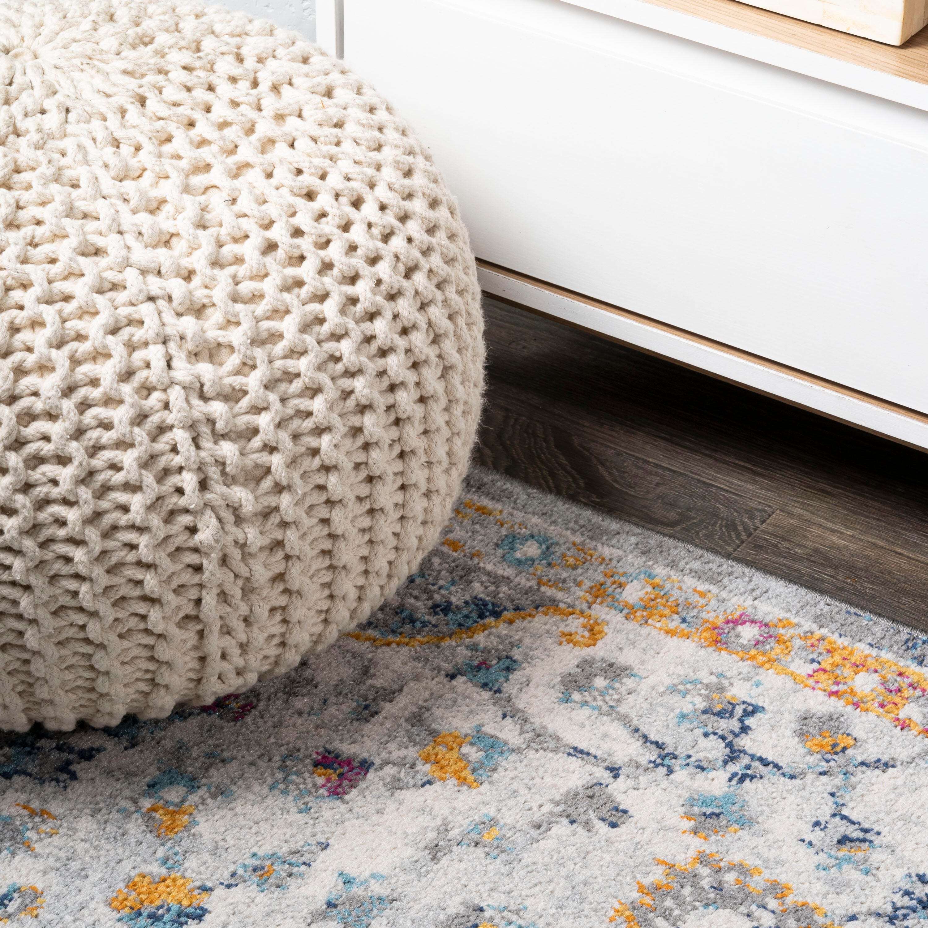 JONATHAN Y Lorena Ornate 2' x 8' Runner Rug, Gray, large