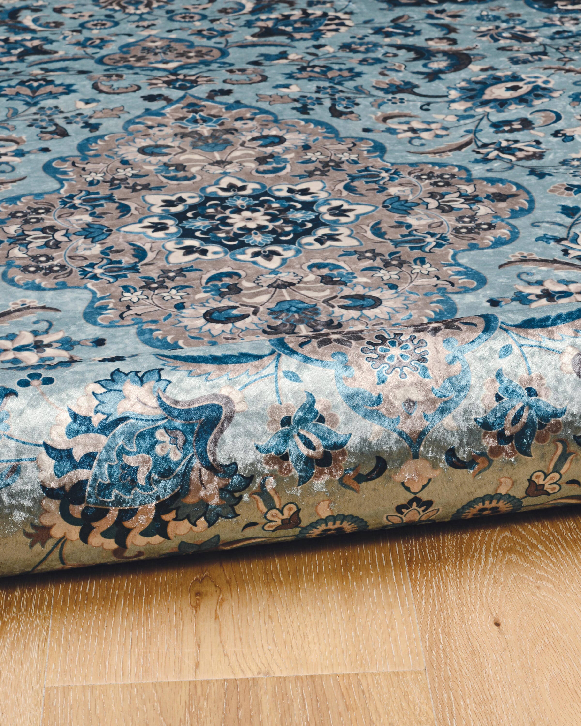 Linon Emerald Barton 6'7" x 9'7" Area Rug, Blue, large