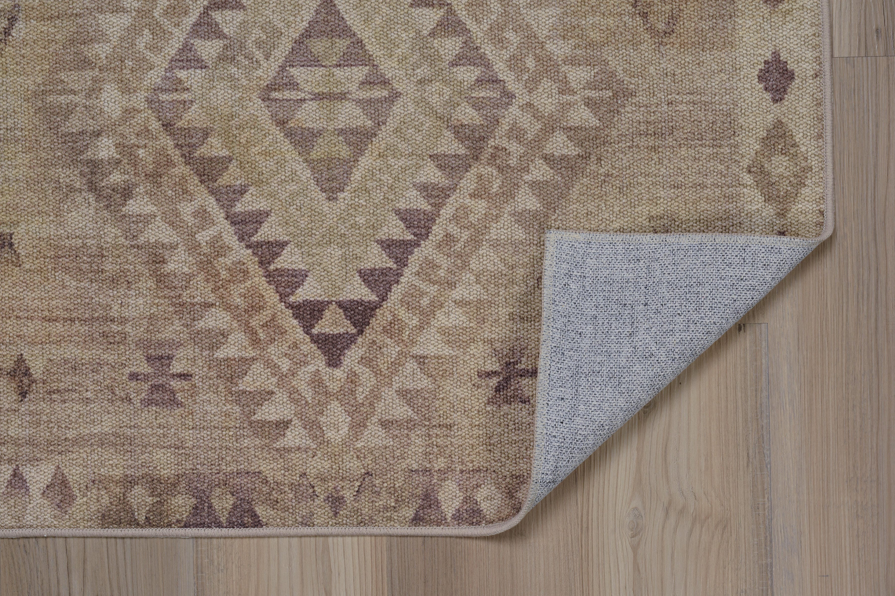 Linon Oakland Calhoun 3' x 5'  Area Rug, Sand, large
