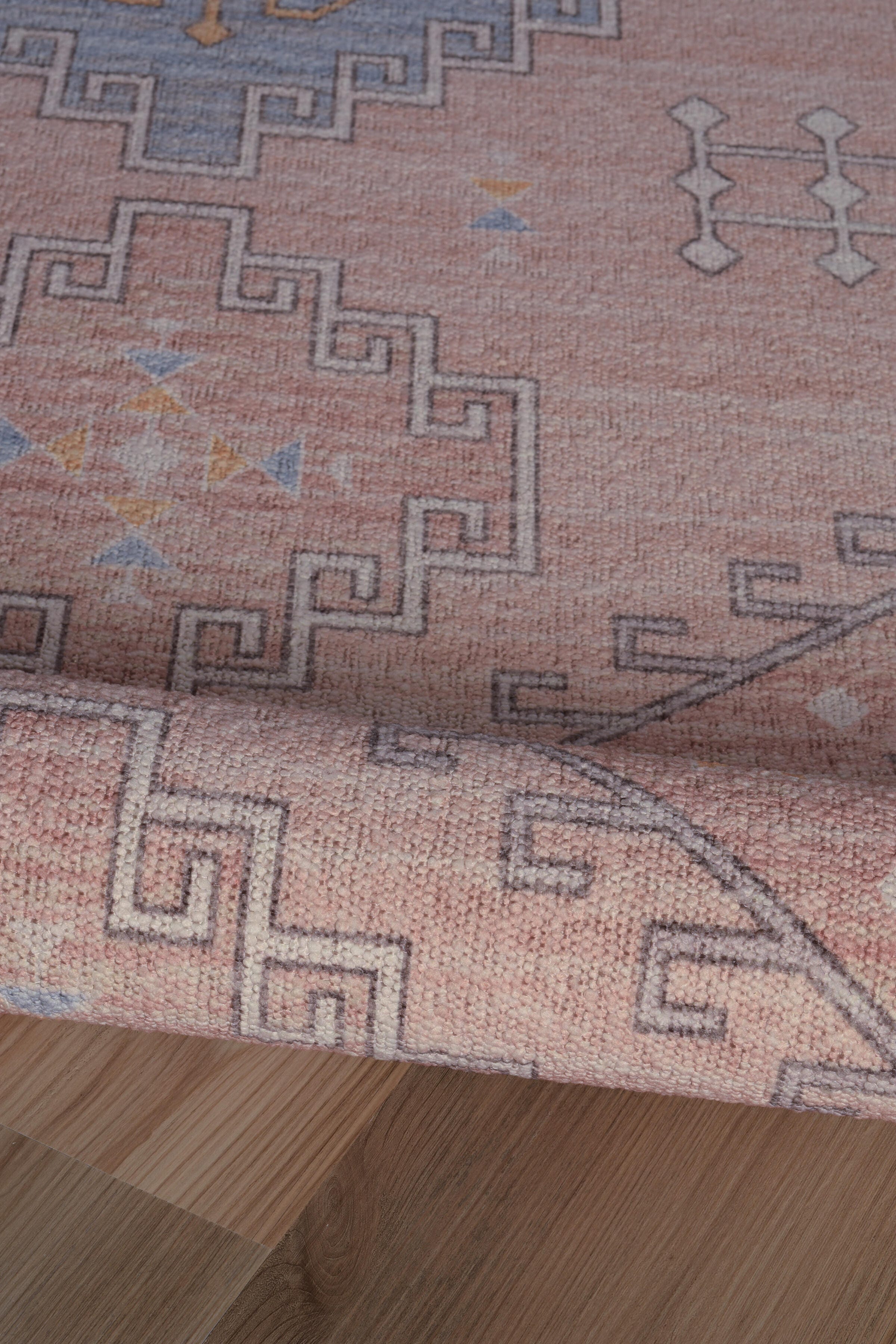 Linon Oakland Emerson 8' x 10'  Area Rug, Pink, large