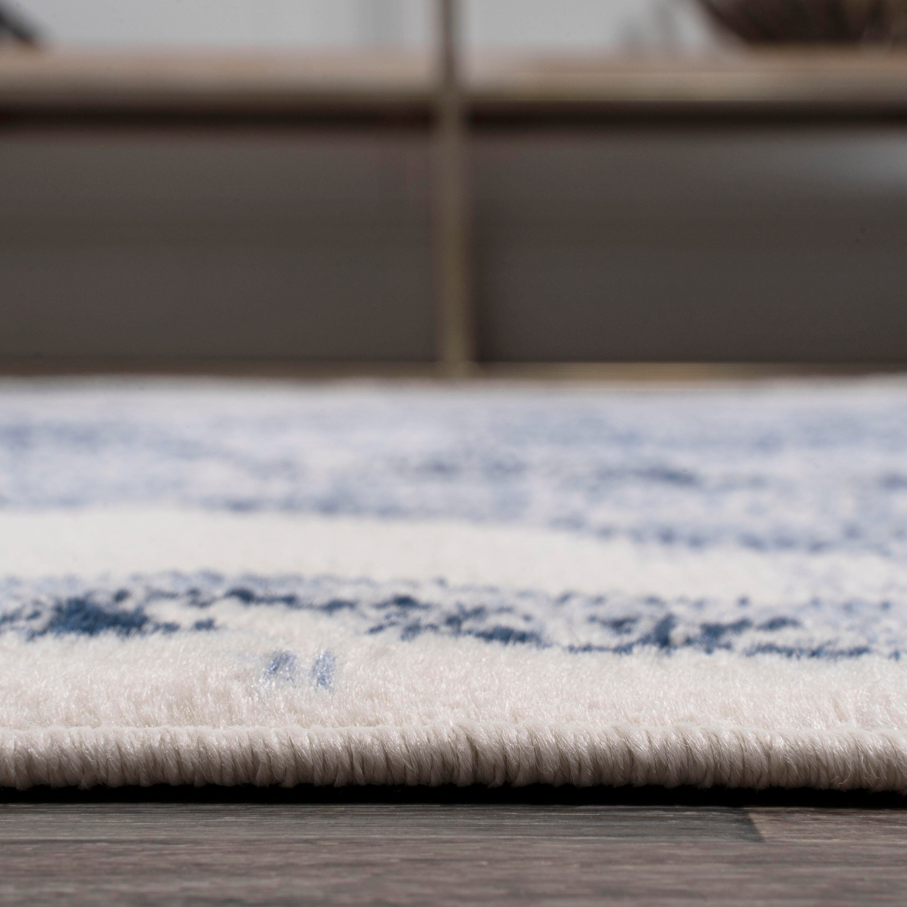 Jonathan Y Alhambra 4' x 6' Area Rug, Light Blue/Ivory, large