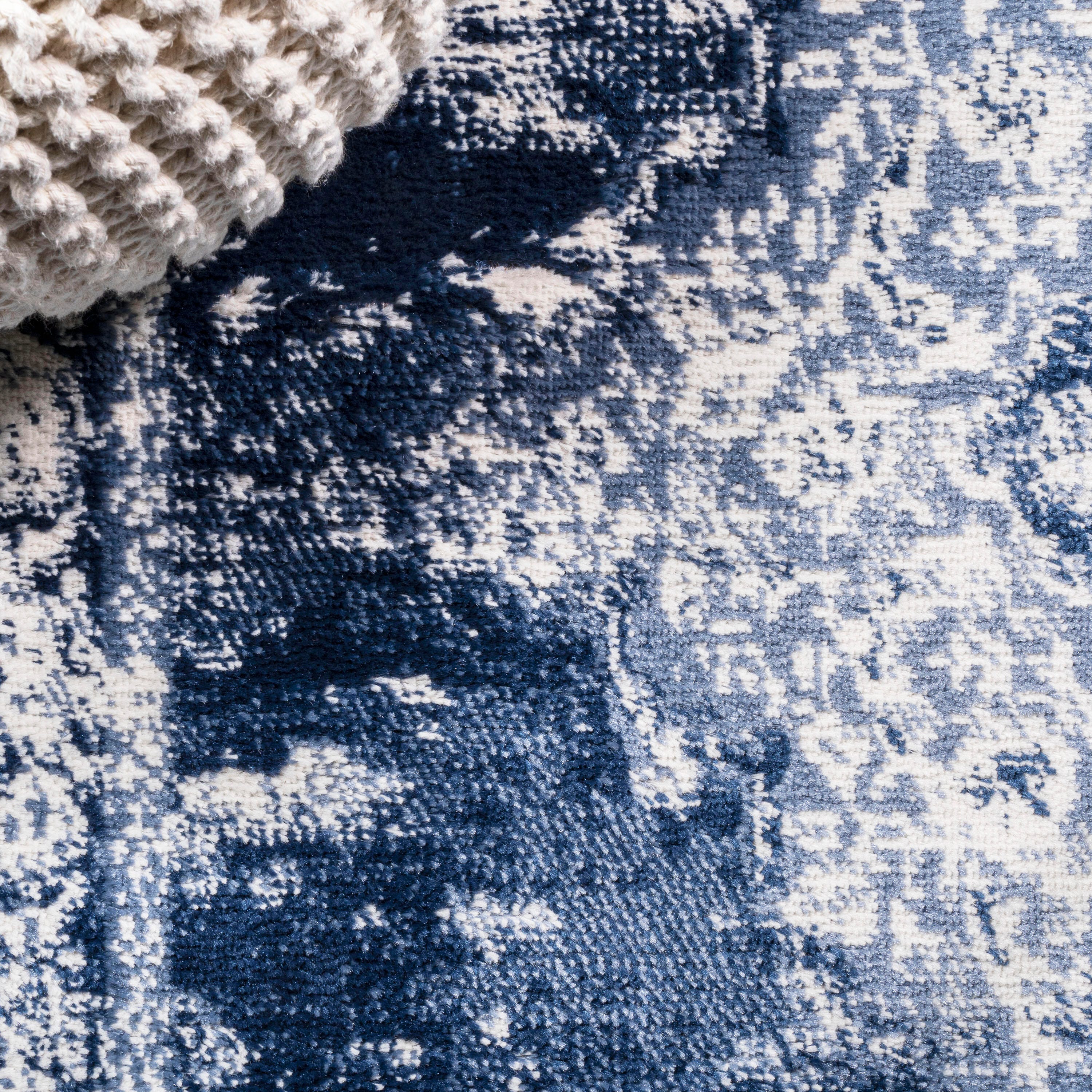 Jonathan Y Alhambra 8' x 10' Area Rug, Navy/Ivory, large